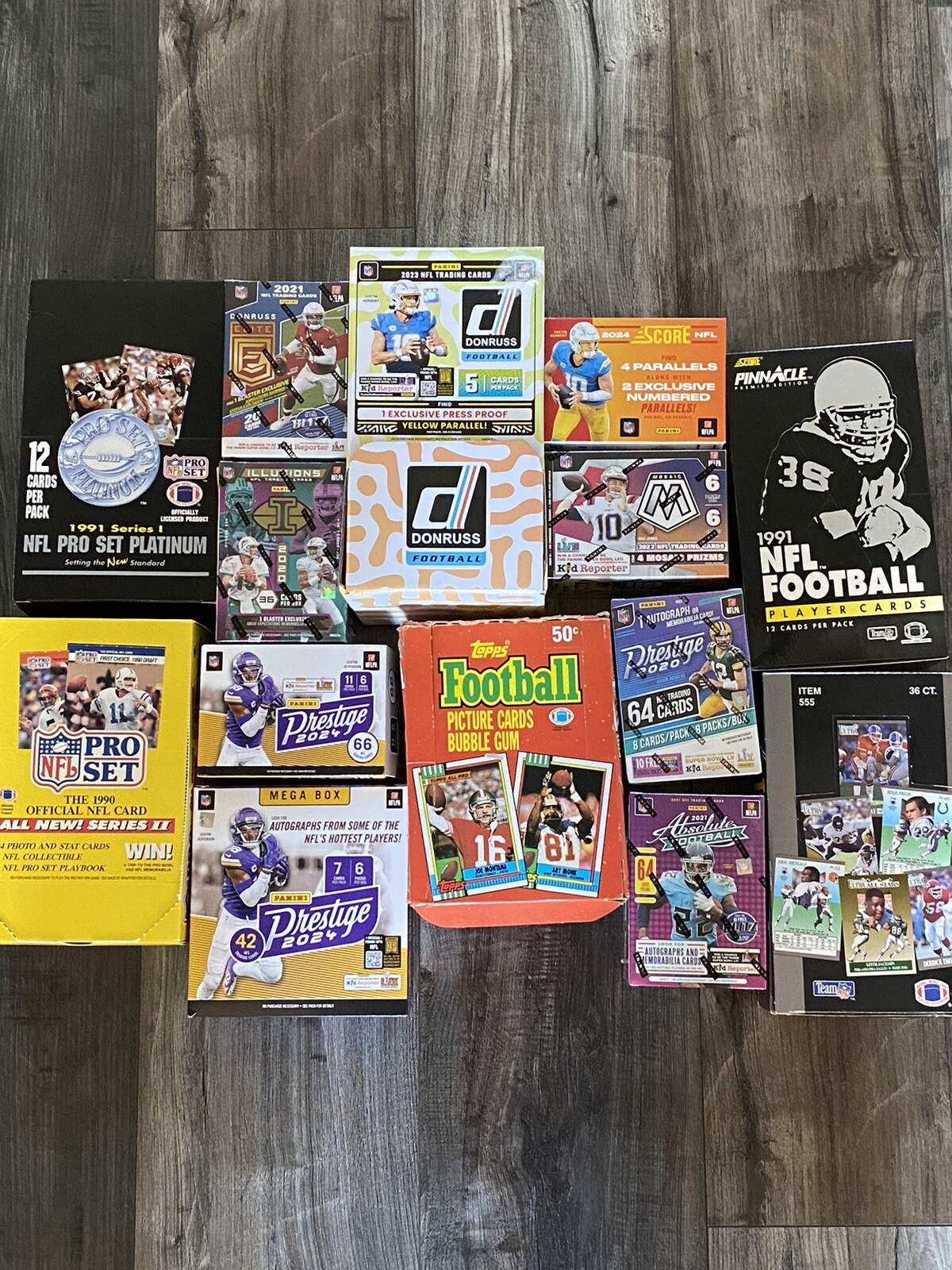 HUGE Lot of Sealed Packs of NFL Football Cards! 100+ Cards total.. FREE SHIP!!!