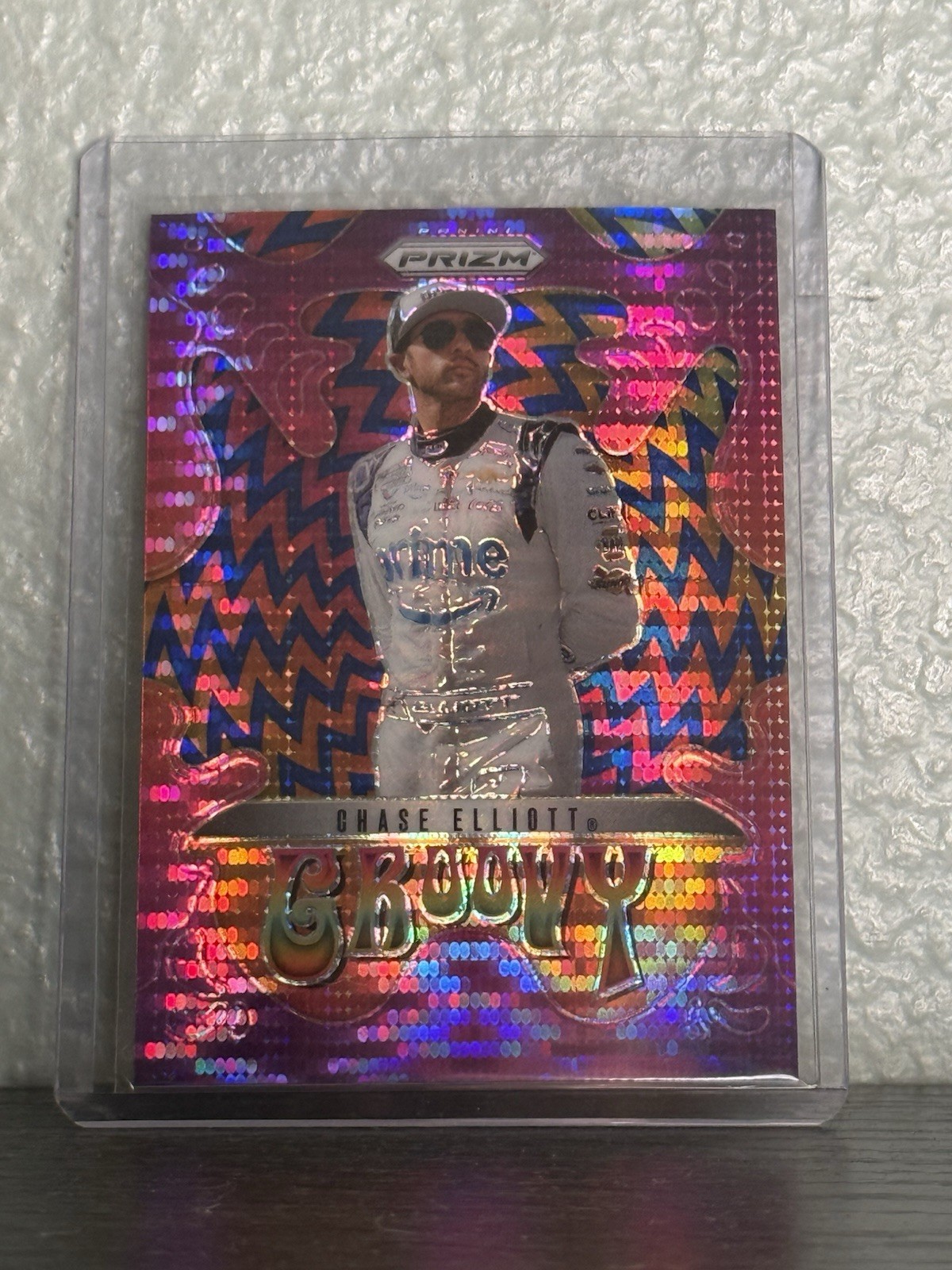 Panini 2025 Prizm NASCAR Chase Elliott Groovy #8 Serial Numbered 43/75