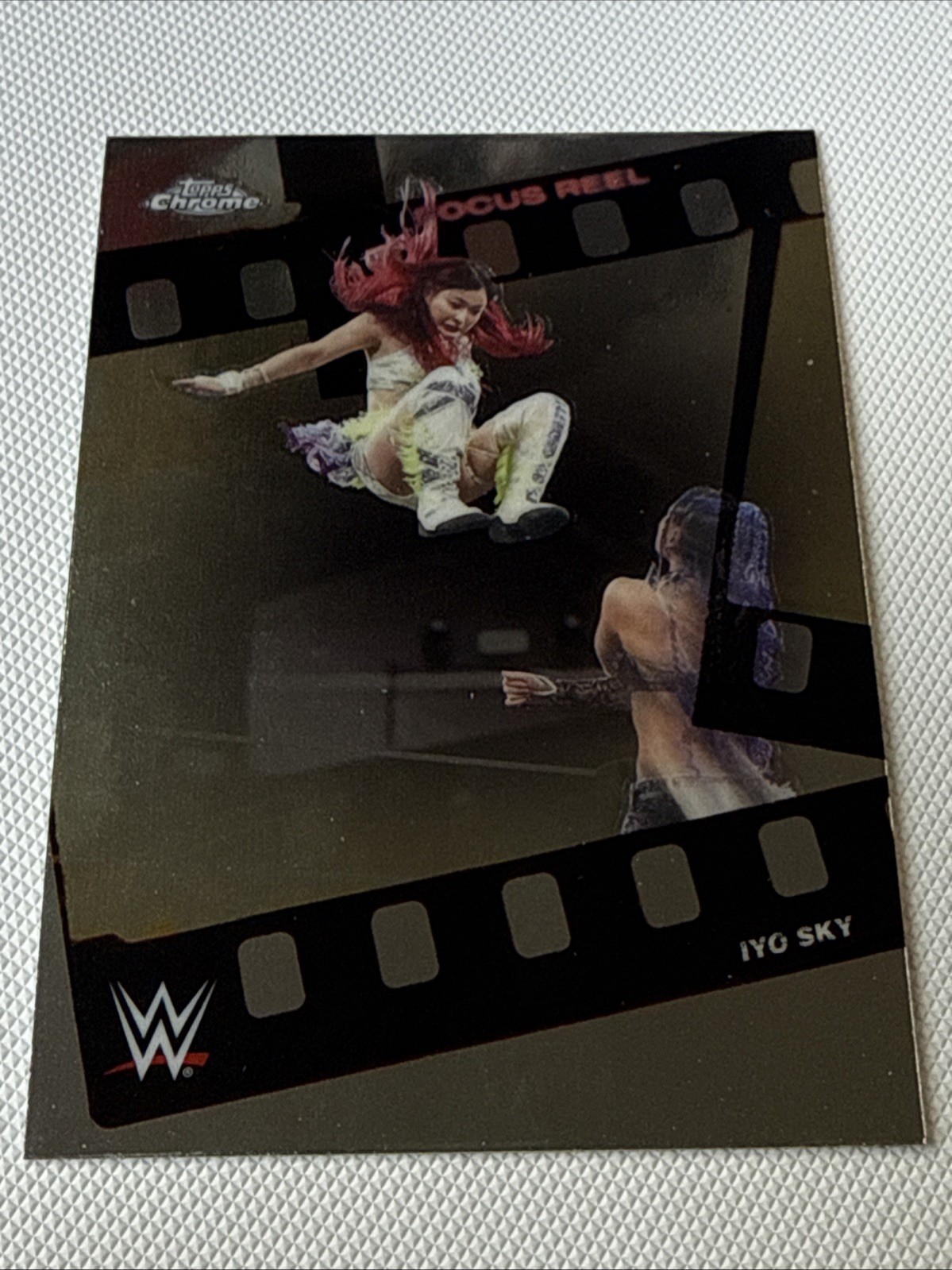 FOCUS REEL 2026 Topps Chrome WWE Wrestling Cards You Pick/Choose! READ*
