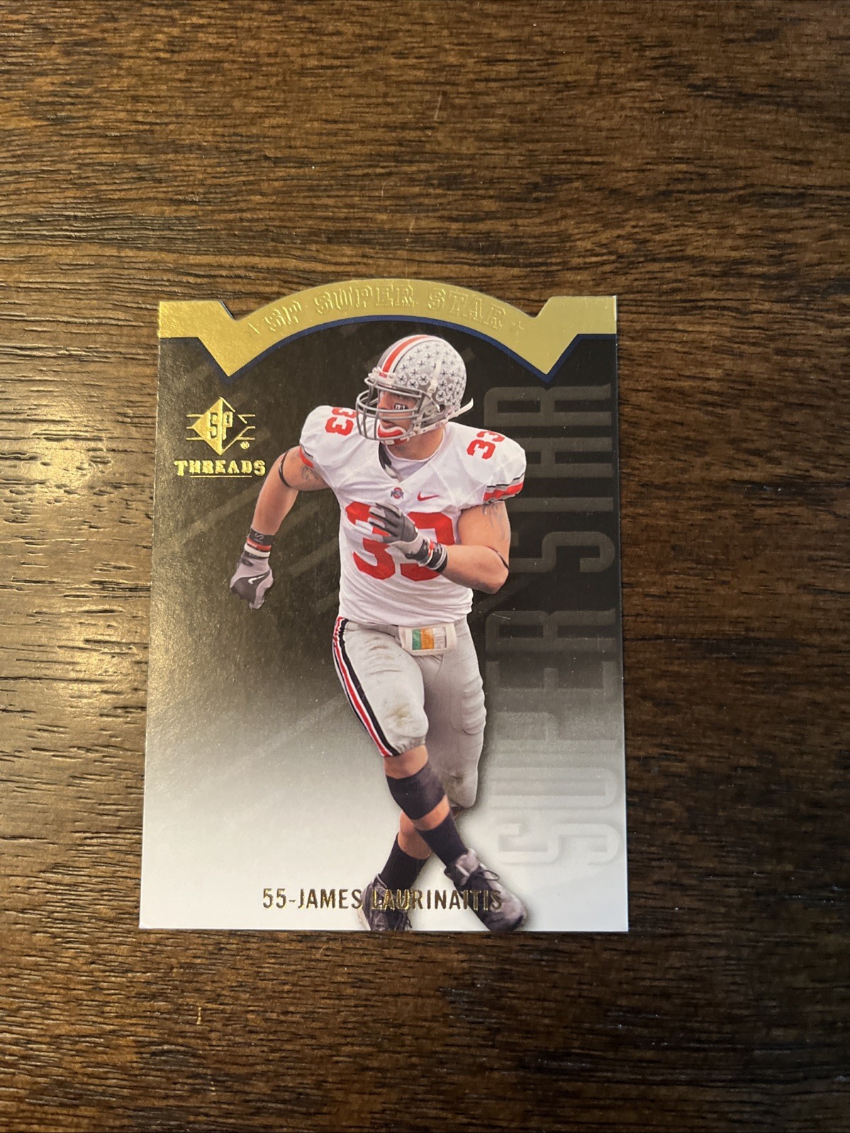 2009 SP Threads – Sp Superstar Die-Cuts James Laurinaitis #AP41 (RC) Ohio State