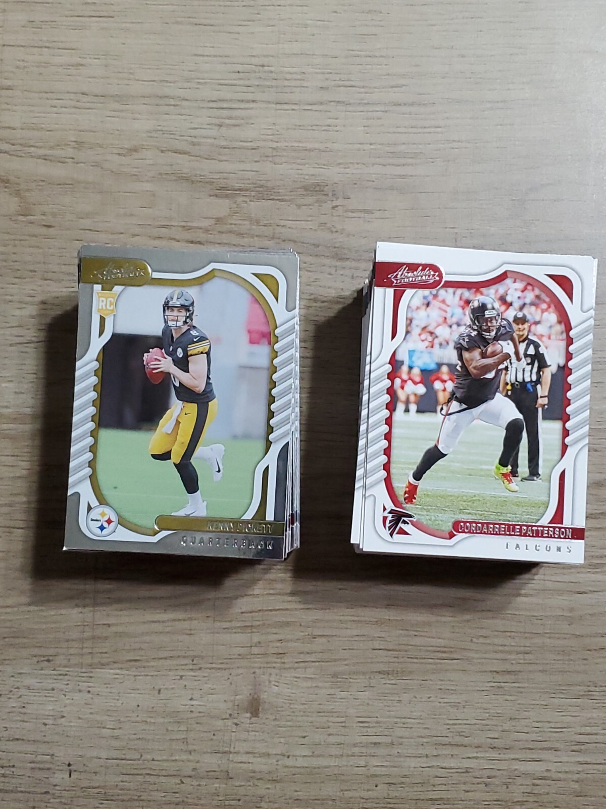 2022 Absolute Football Complete Set Rookies and Vets #1-200