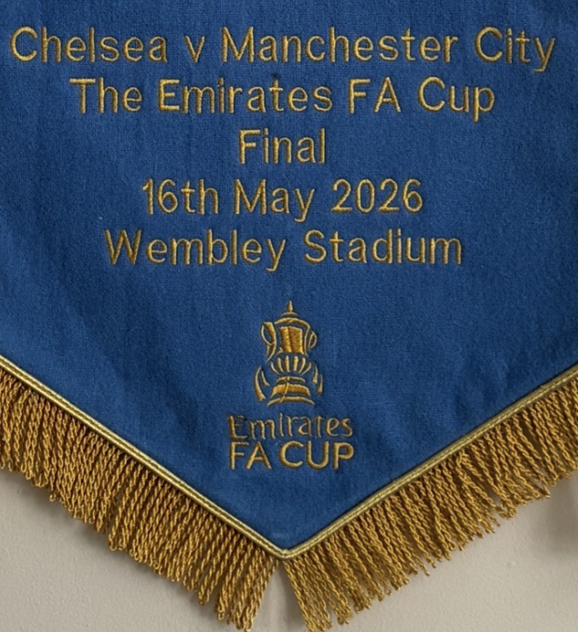 Chelsea v Manchester City FA Cup Final 2026 Banderin Fanion Pennant Wimpel.