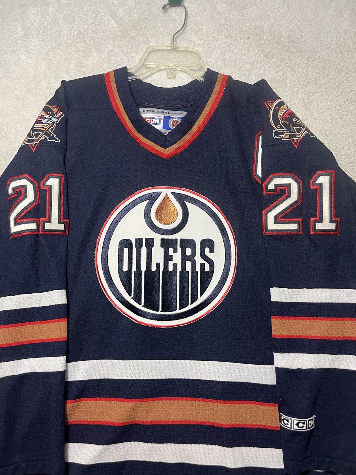 JASON SMITH EDMONTON OILERS CCM STANLEY CUP REPLICA JERSEY XXL NEVER WORN..