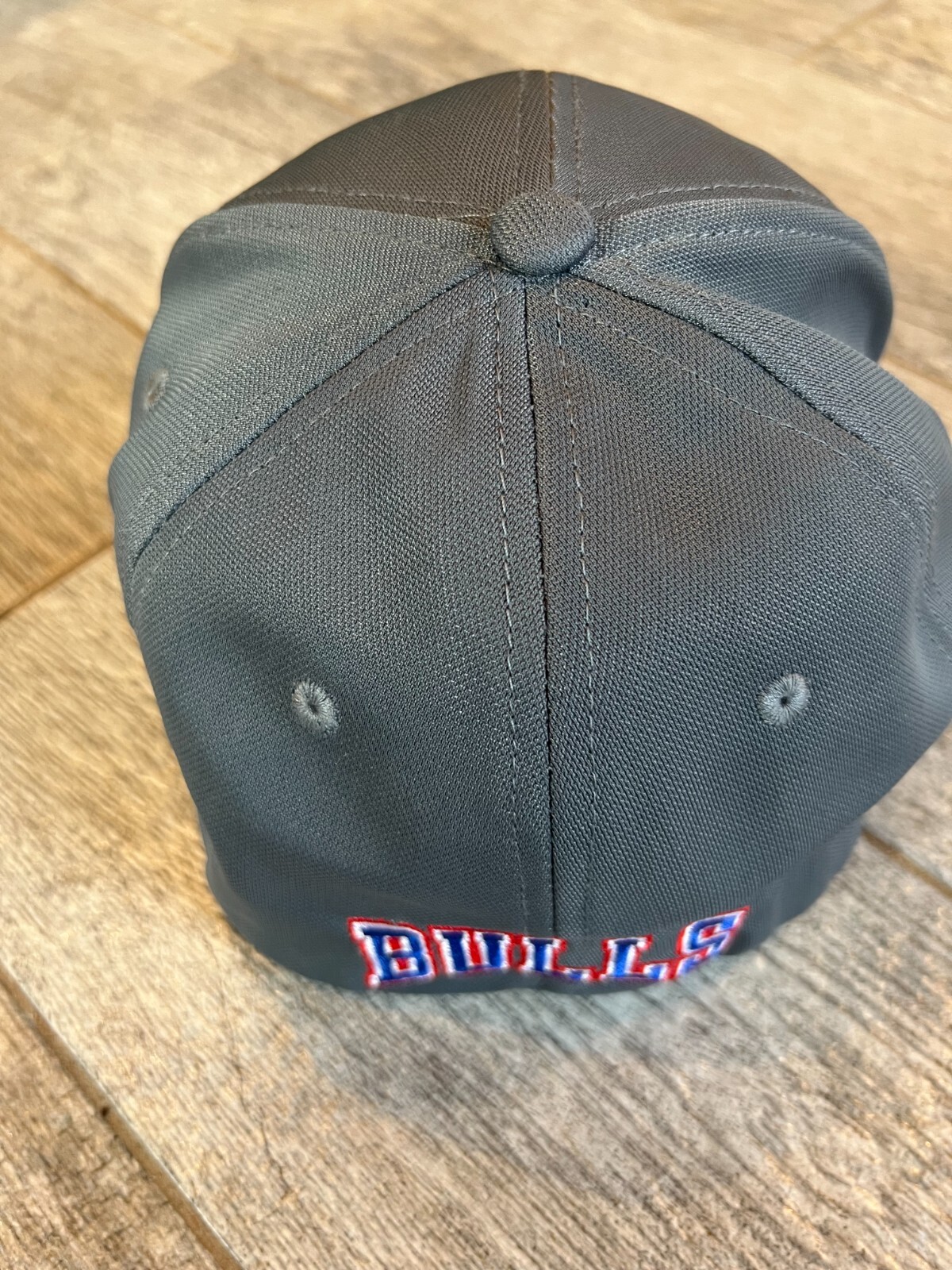 Chicago Bulls NBA Stretch Fit Hat USA Flag Gray OSFM Ultra Game Basketball