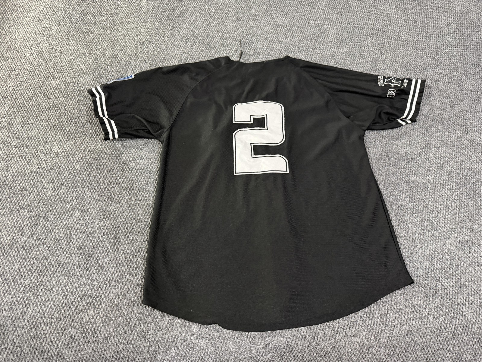 New York Black Yankees Jersey Mens Medium Black Negro Leagues Baseball Headgear