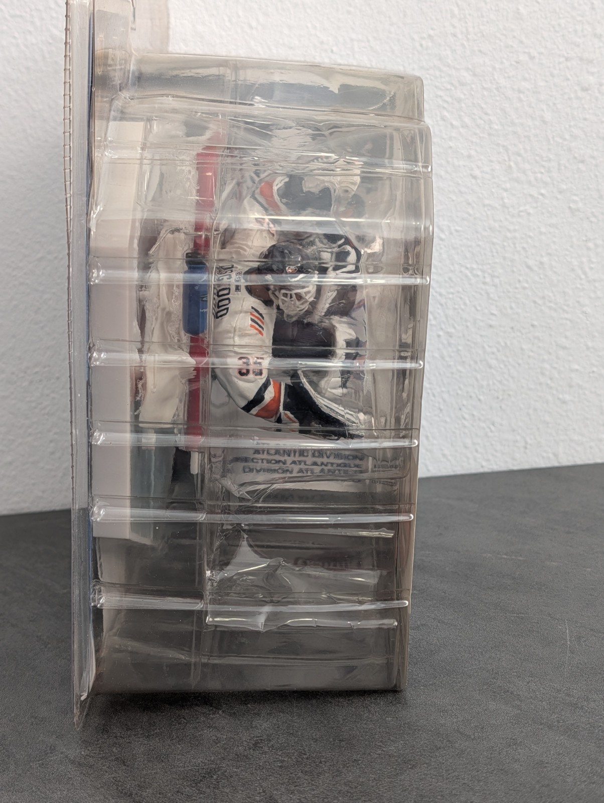 NY Islanders Chris Osgood McFarlane NHL Series 3 Action Figure New 2002
