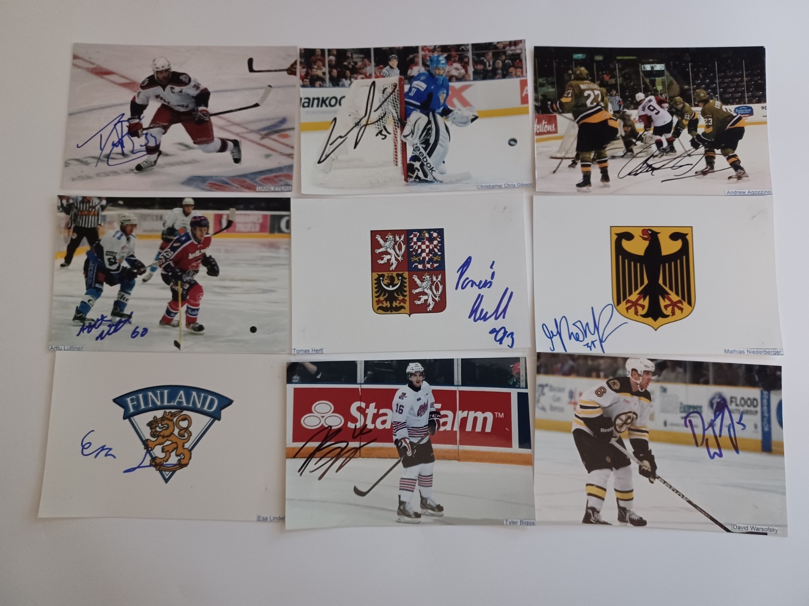 Minor League Hockey HUGE Lot of (200) Signed 4×6 Photos – All Different