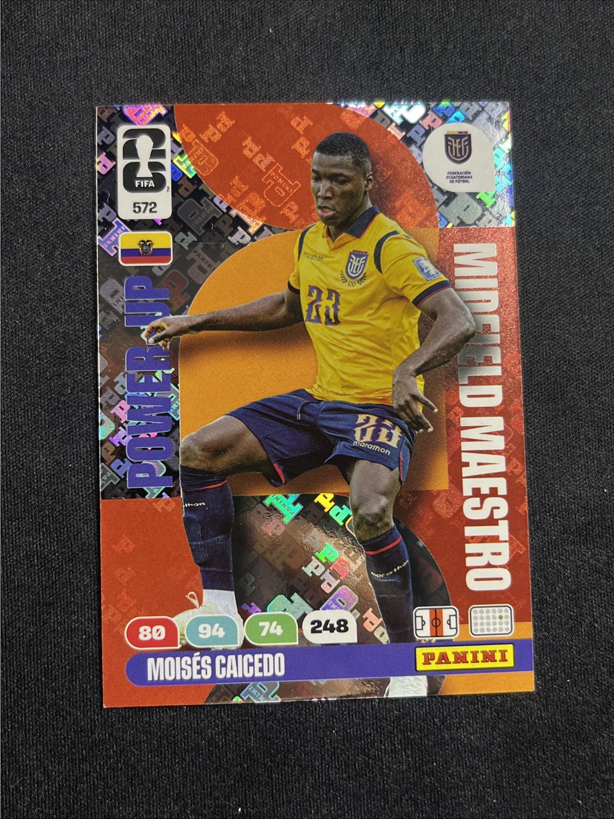 Moises Caicedo (Ecuador) – Panini Adrenalyn XL World Cup Midfield Maestro #572