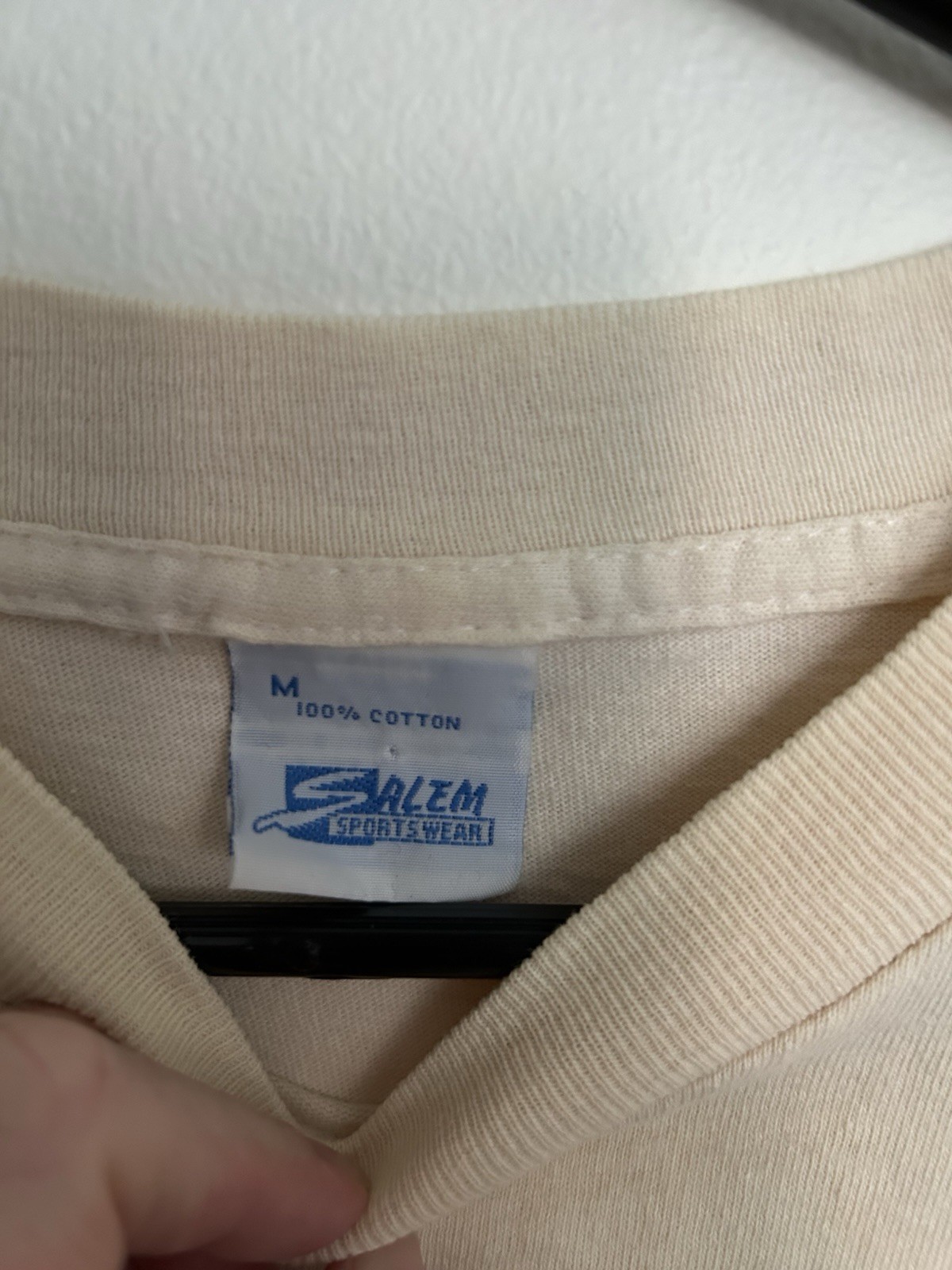 Salem Sportswear Chicago Bulls 1991 NBA World Champions Beige Shirt Size M