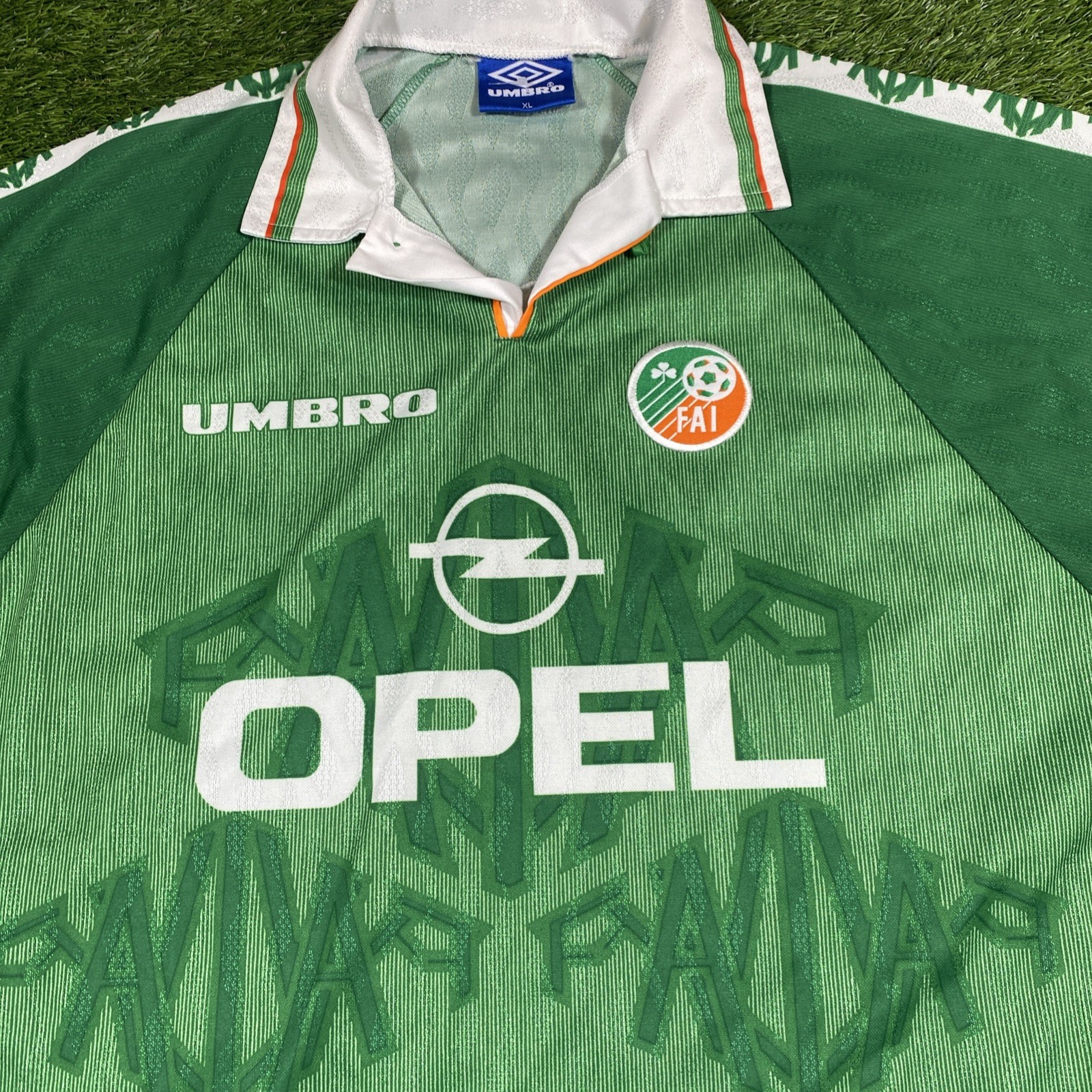 Vintage 1996-1998 Republic Of Ireland National Team Soccer Jersey Size XL