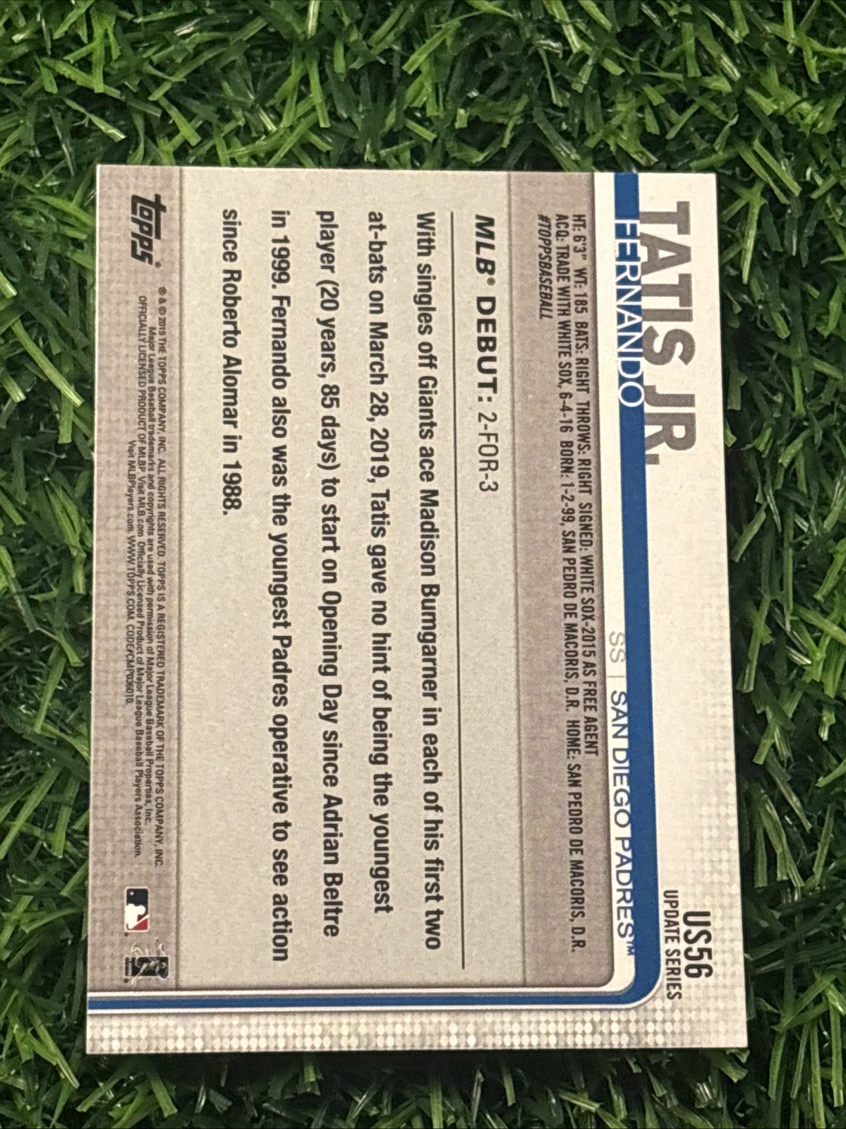 2019 Topps Update #US56 Fernando Tatis Jr. Rookie (RC) – San Diego Padres