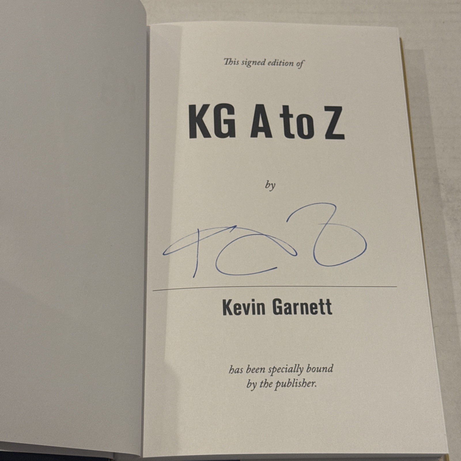 Kevin Garnett Signed autographed KG A-Z Hardcover Book Timberwolves Celtics HOF