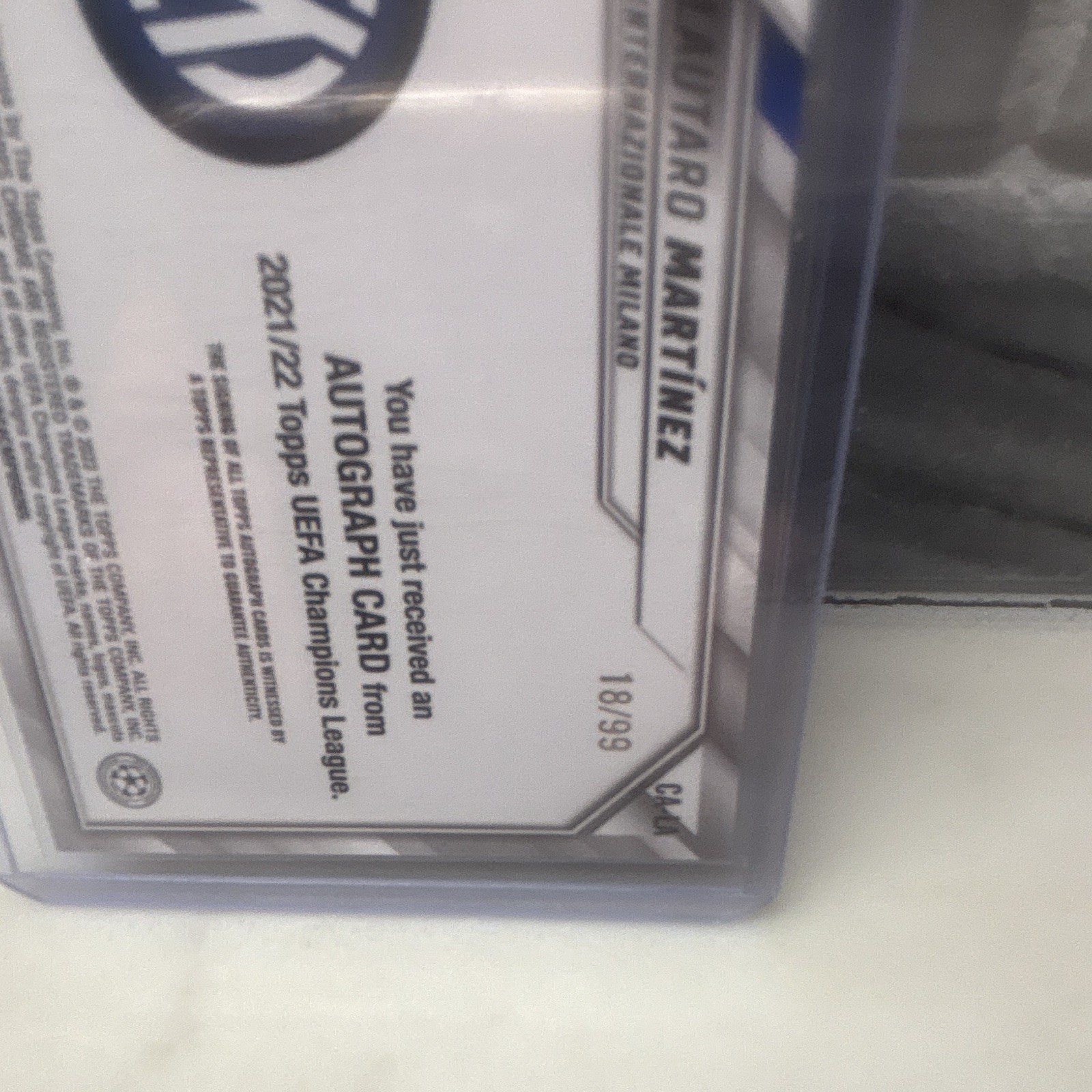 Topps Chrome UCL 2021-22 Lautaro Martinez CA-LA Auto Neon Green Refractor /99