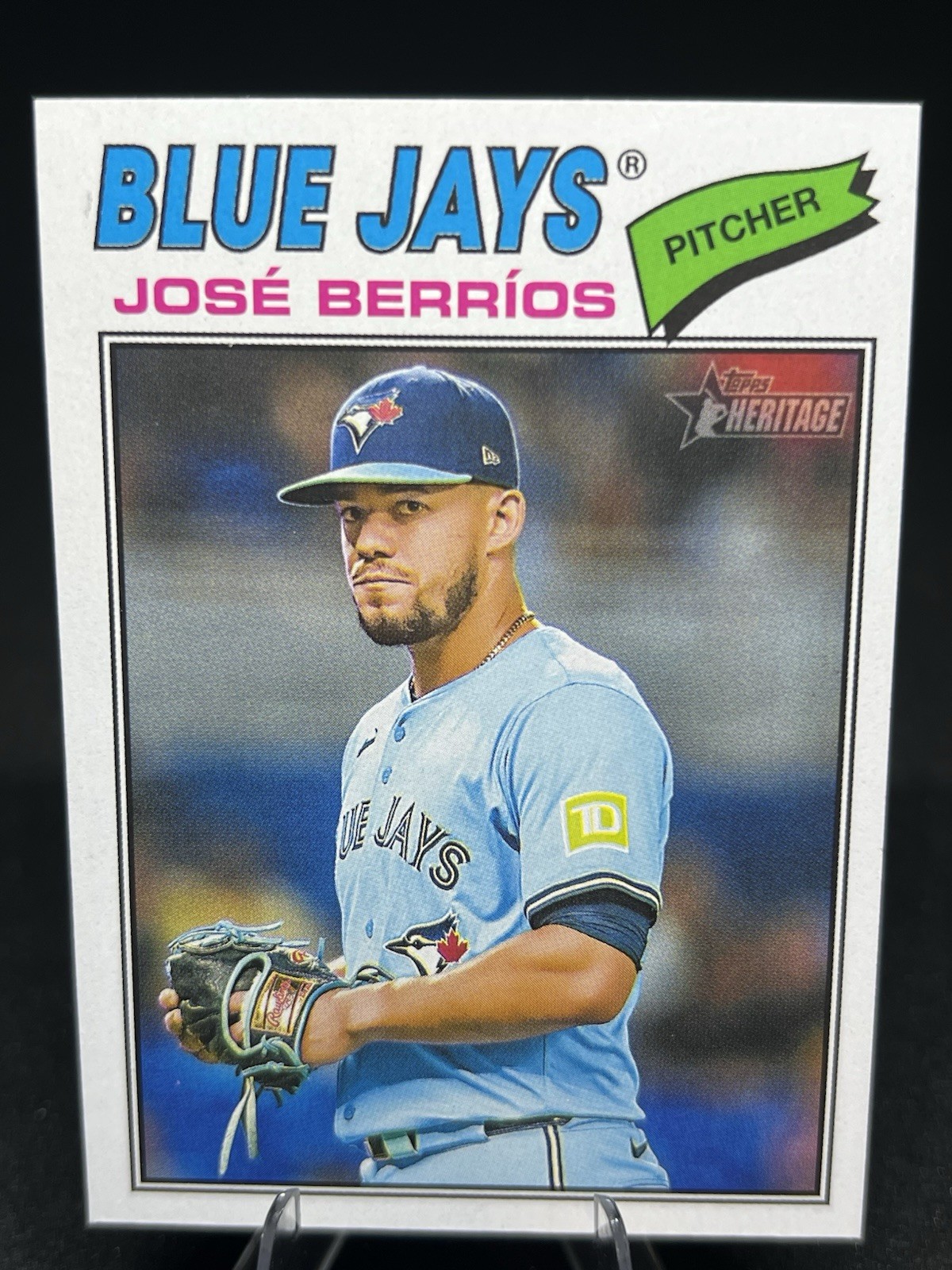 2026 Topps Heritage – José Berríos #56 SP Blue Jays Baseball Card New New NM MLB