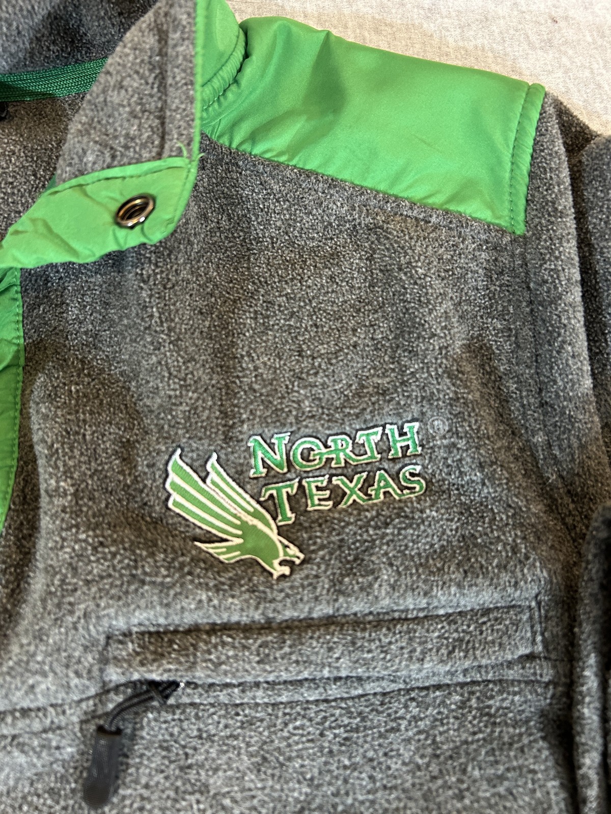North Texas Mean Green Sweatshirt Men Large Gray Fleece Pullover 1/4 Snap Jacket