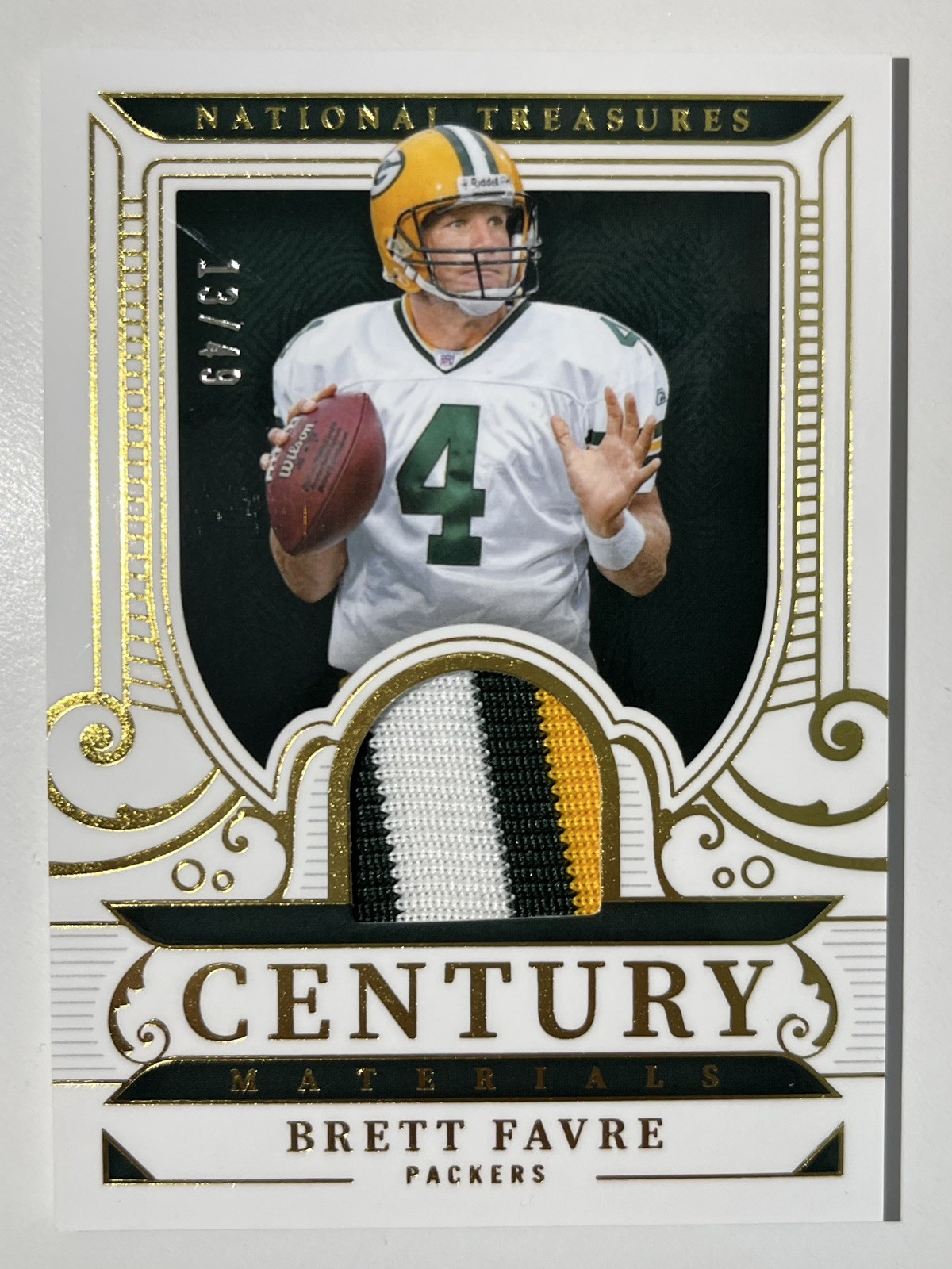 2025 Panini National Treasures Brett Favre Century Materials /49 #CM-BFE – SSP!