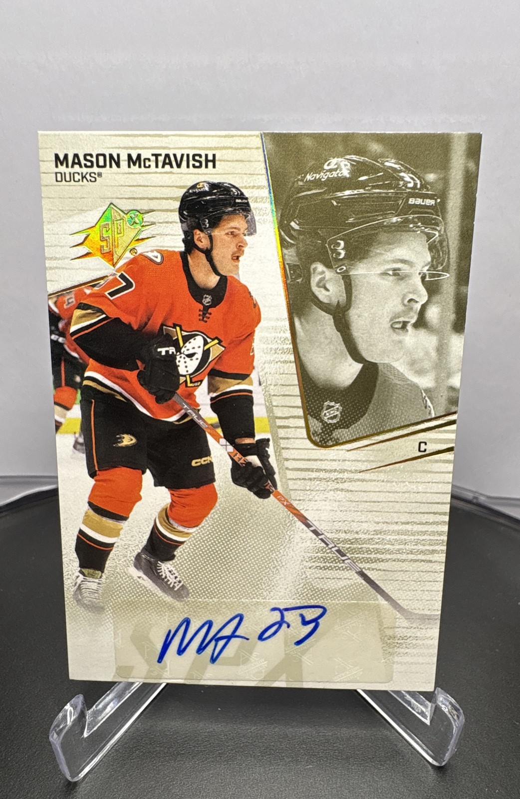 2022-23 SPx – Mason McTavish #25 Autographs (AU)