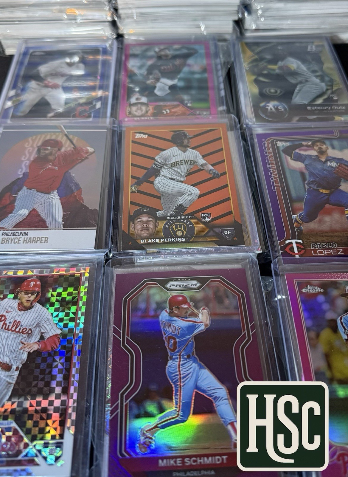 Baseball MLB – 200 Card Lot – Rookies, Parallels, Memorabilia, Autos, Numbered