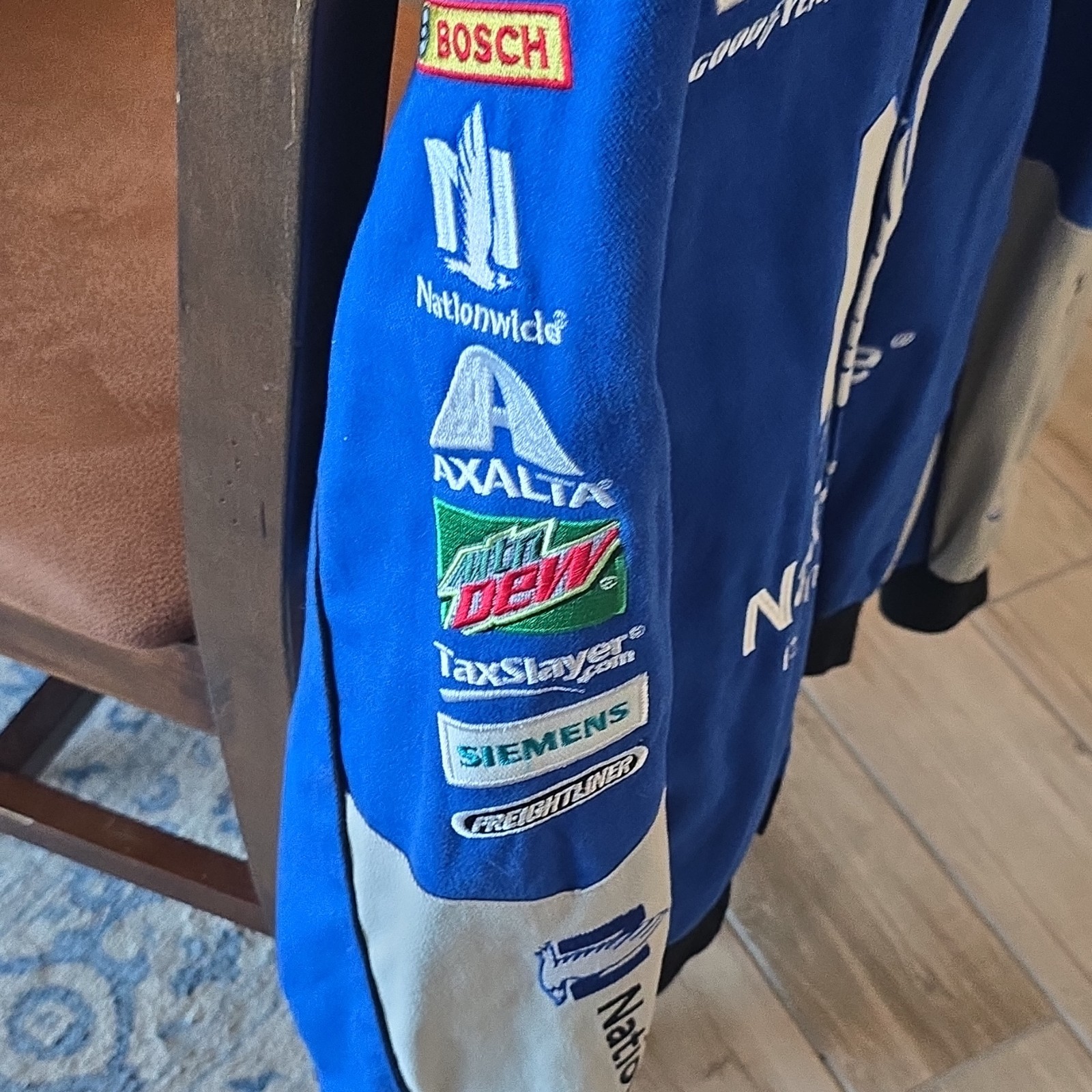 JH Design Group Dale Earnhardt Jr Hendrick Motorsports NASCAR Jacket Blue Size L