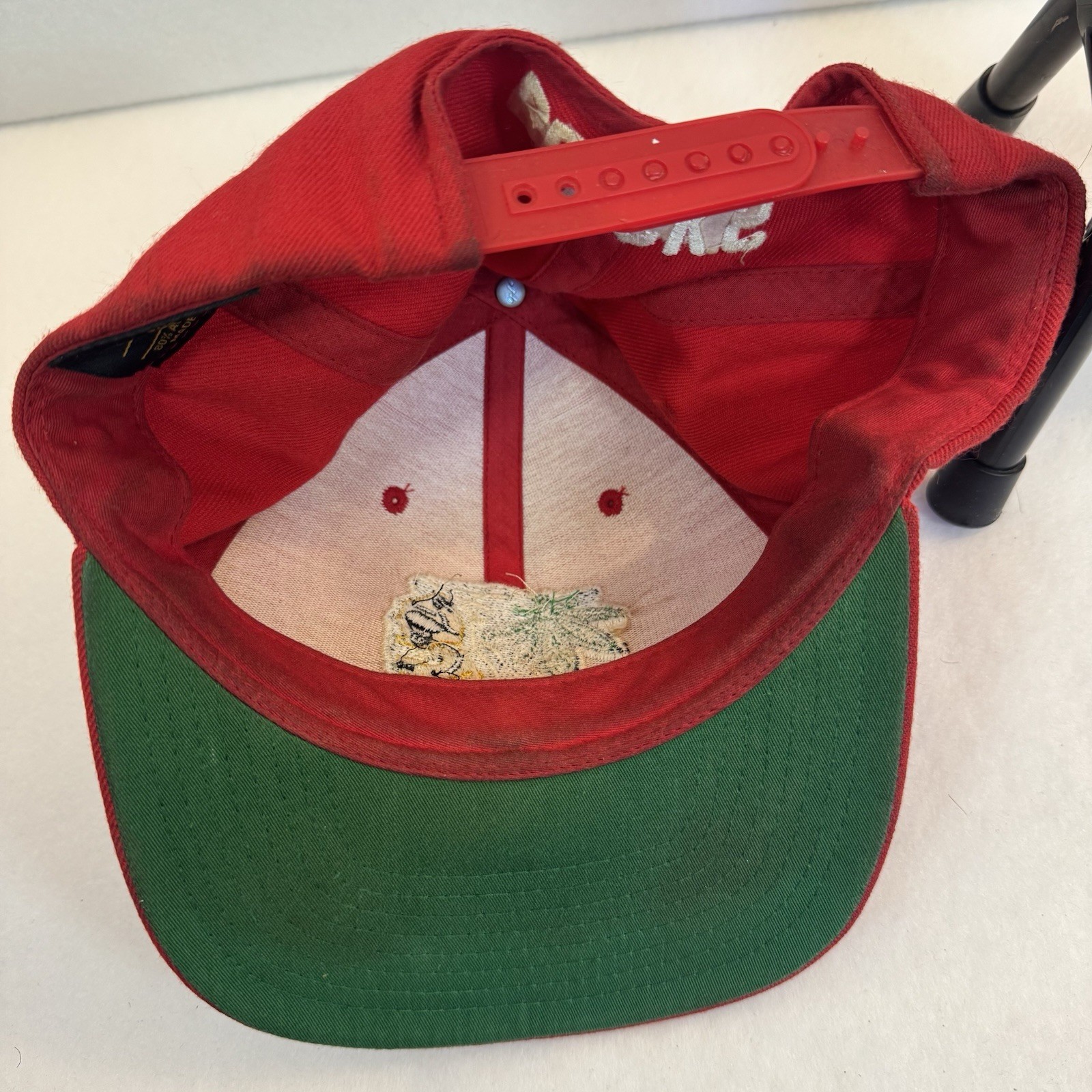 Rare Chicago Blackhawks SnapBack Skull And Leaf “Blocks” The Classics Yupoong