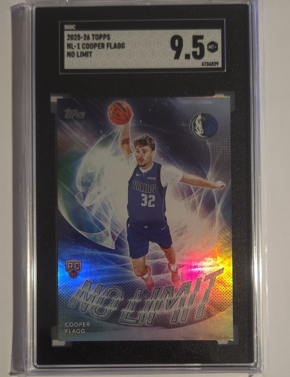 2025-26 Topps – No Limit Cooper Flagg #NL-1 Rainbow Foilboard (RC) SGC 9.5