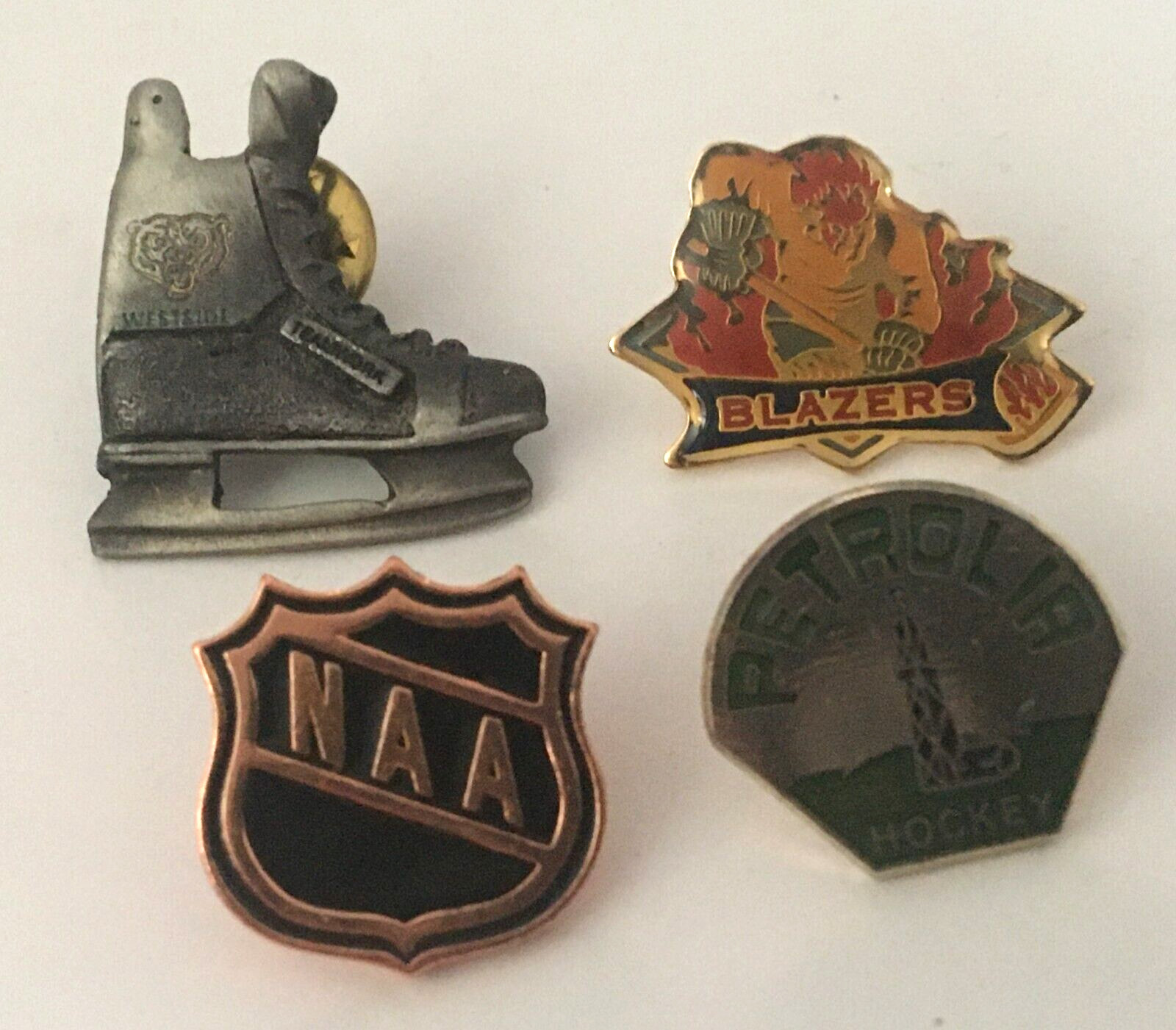 WHL BCJHL Kamloops Blazers Westside Grizzlies Petrolia Hockey NAA Pin Badges 11x