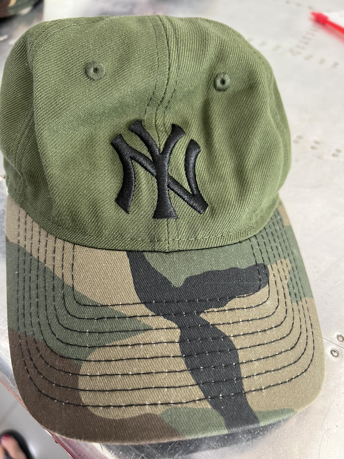 New York Yankees New Era Camo 9twenty MLB Basic Snapback Adjustable Hat