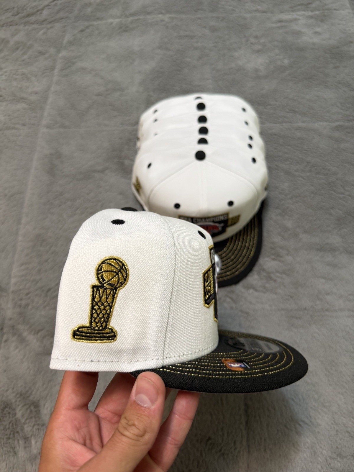New York Knicks New Era NBA 2026 Champions 9FIFTY Locker Room Snapback Hat ✅✅