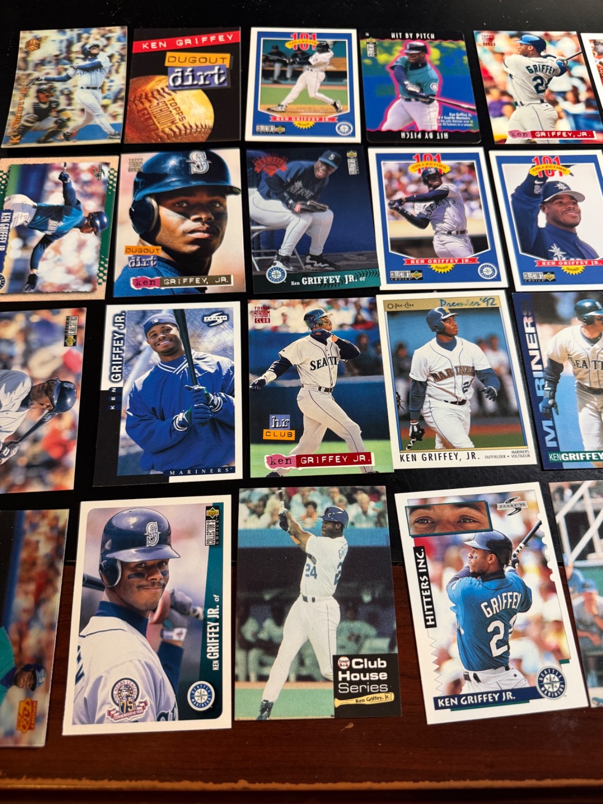 1996 KEN GRIFFEY JR. LOT OF (24) SEVERAL DIFFERENT YEARS NO DUPES, PARALLELS NM