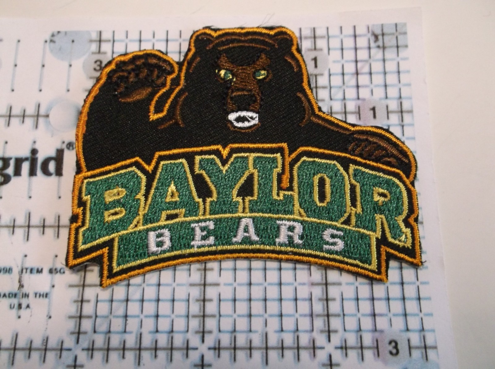 Baylor Bears~Embroidered PATCH~3 1/8″ x 2 1/2″~Iron or Sew On~NCAA