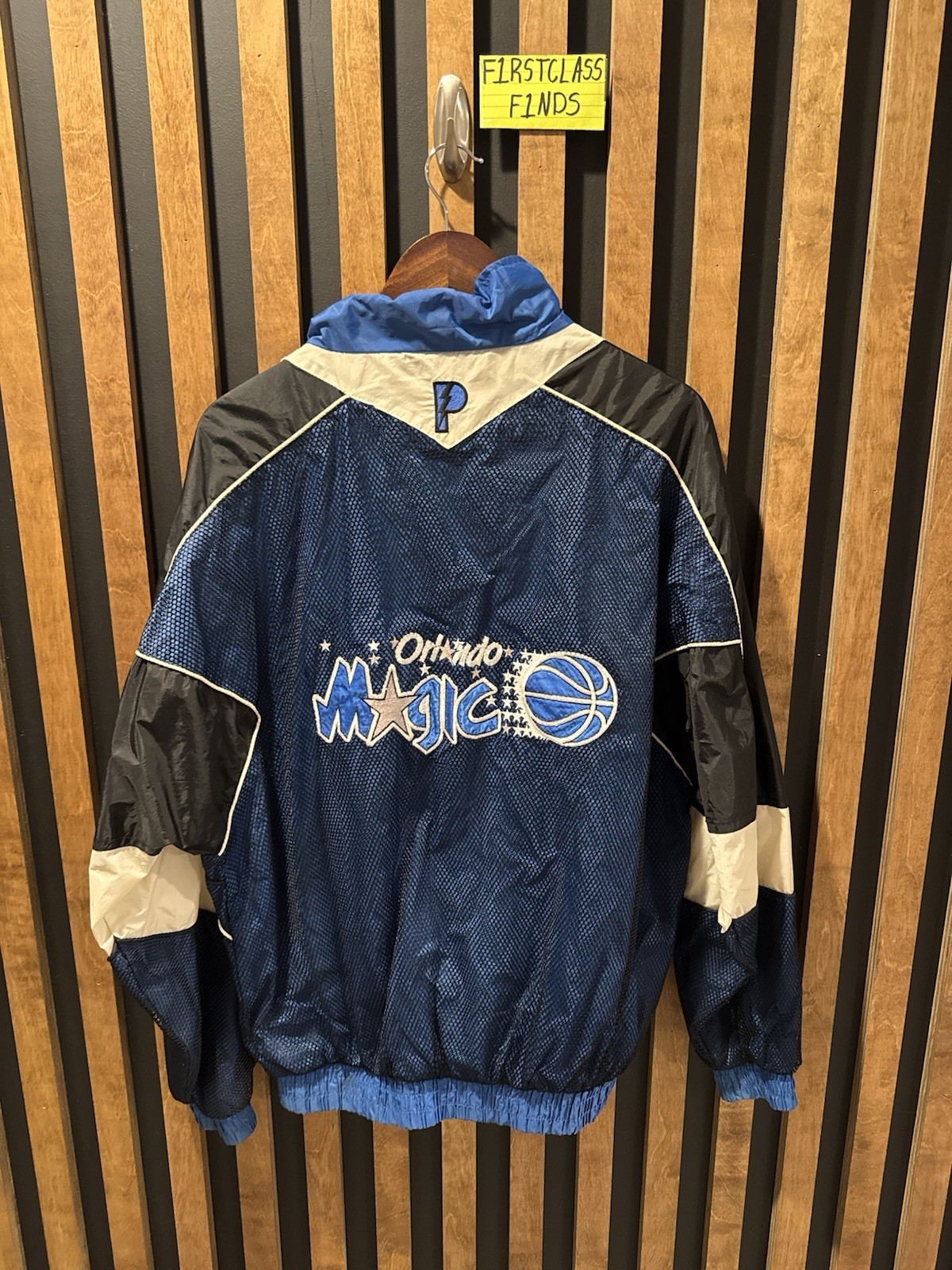 VINTAGE 90s Pro Player Orlando Magic NBA Jacket Size XL