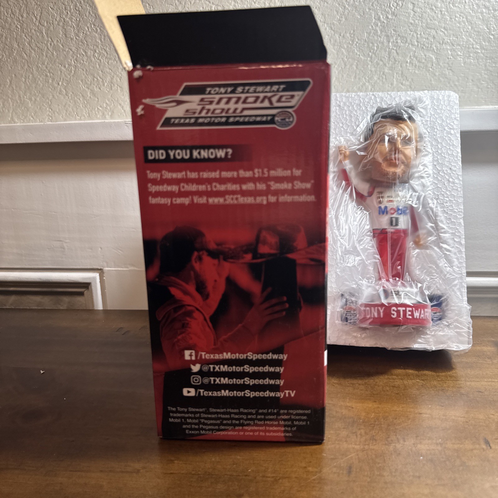 NASCAR Texas Motor Speedway Commemorative Bobblehead Tony Stewart 2016
