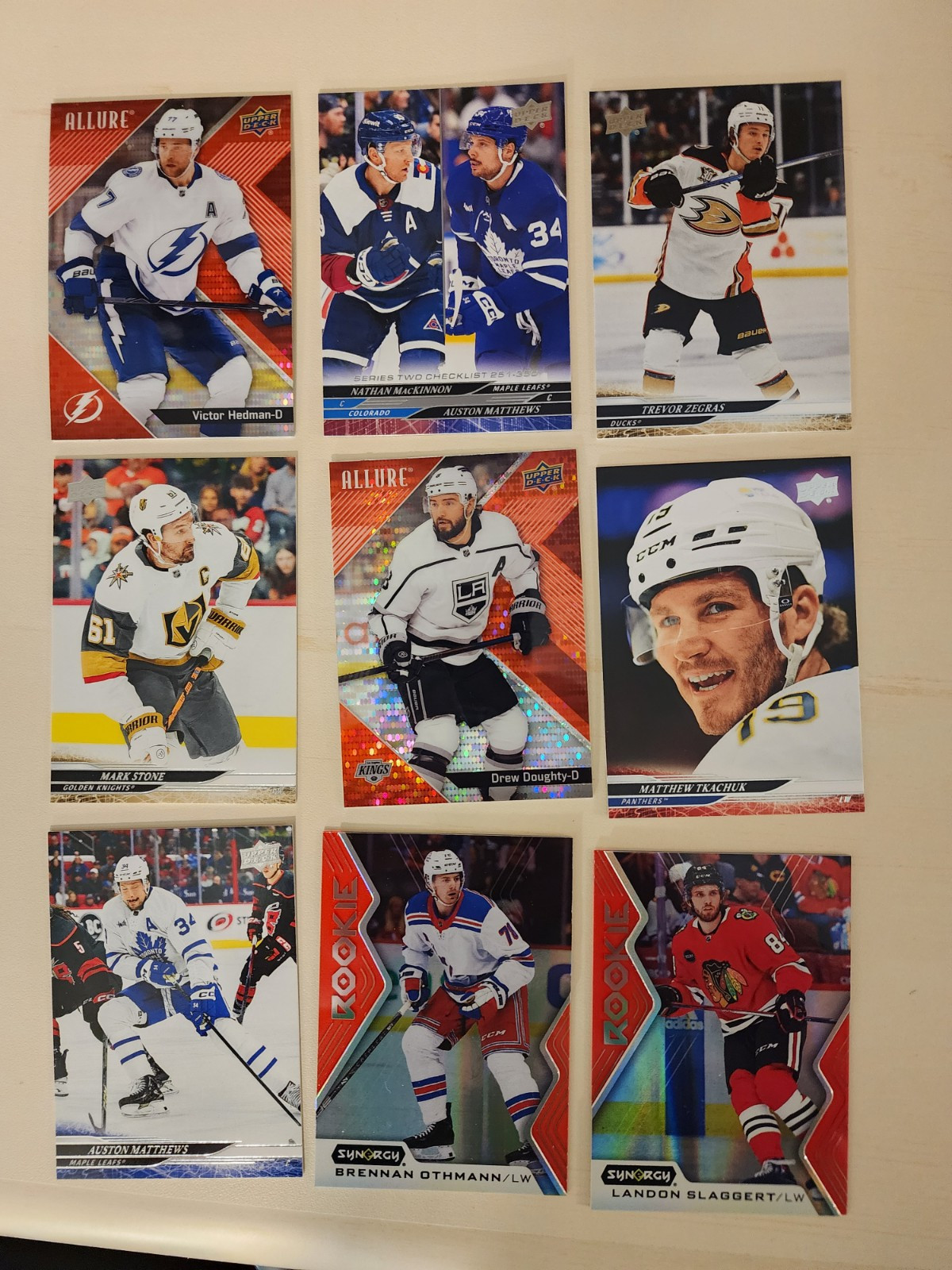 25 Card Hockey Lot w/ Rookies, Stars, Inserts, Base-Pick Your TEAM – GREAT GIFT!