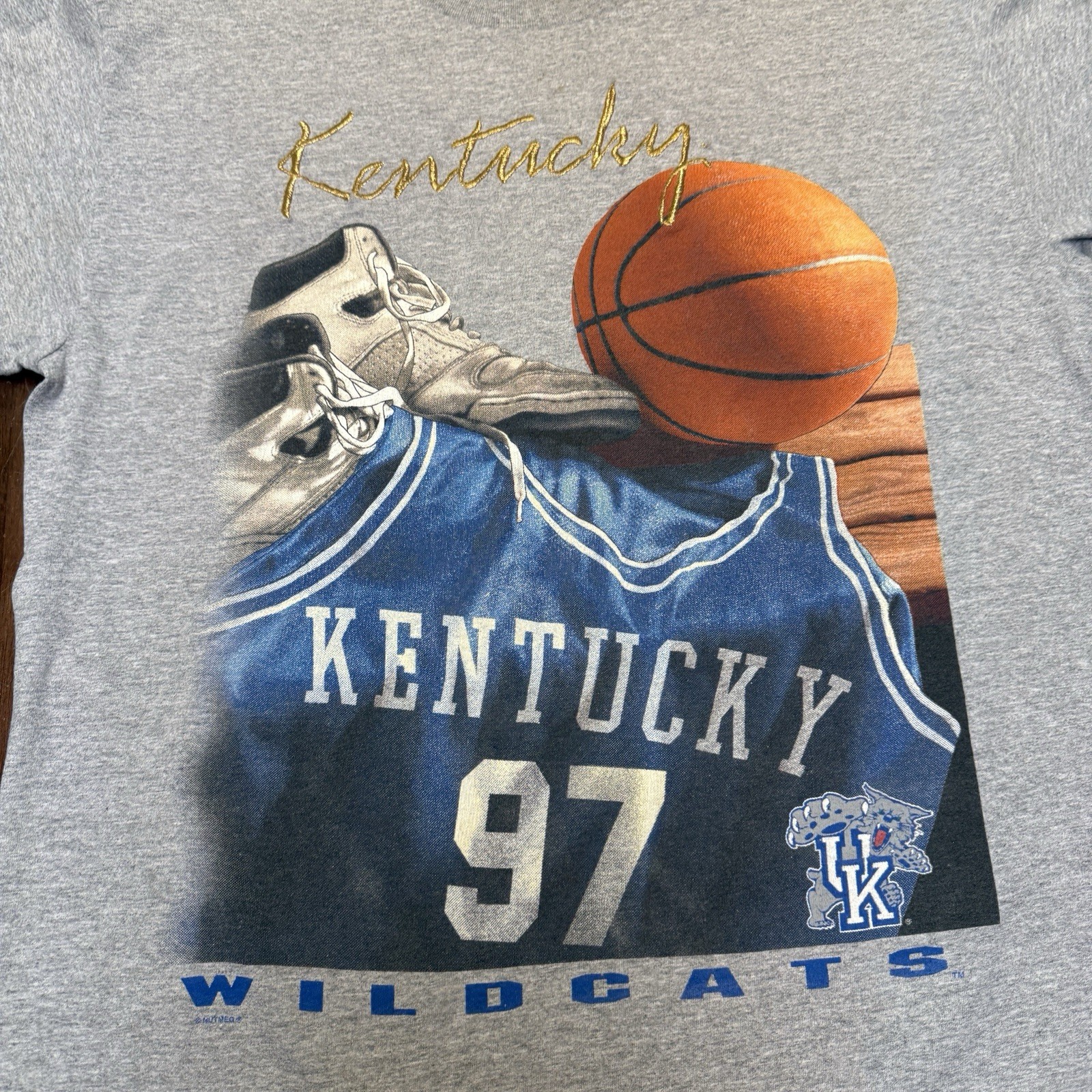 Vintage 90s Kentucky Wildcats 1997 NCAA Basketball BBN Nutmeg T-Shirt Large UK