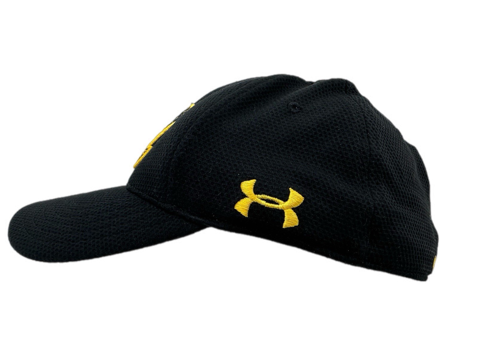 Sterilized Iowa Hawkeyes Hat LG/XL Under Armour Fitted Black Stretch Fit