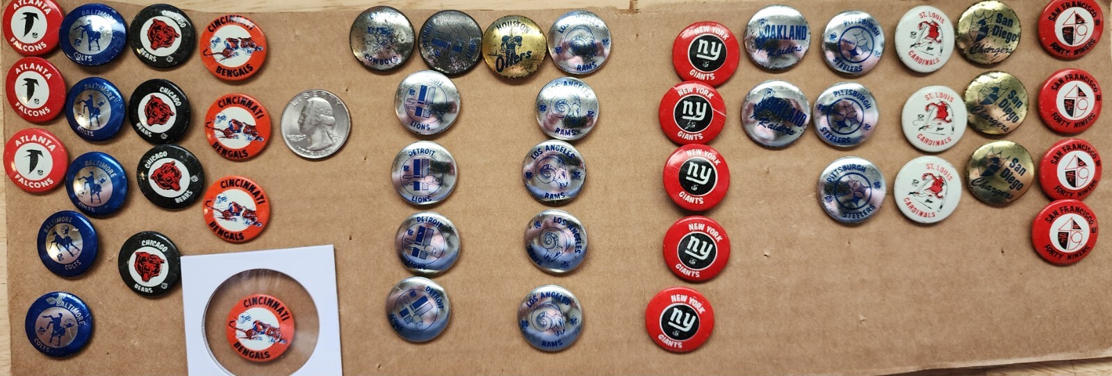 VINTAGE ORIGINAL 1969 AFL NFL LAR LU LINE PIN PINBACK BUTTON 14 Teams available!