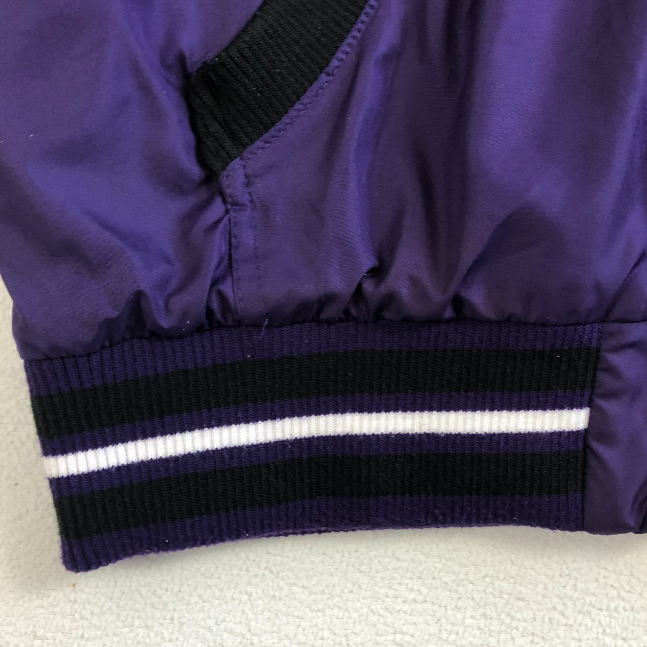 Baltimore Ravens G-lll Sports by Carl Banks REVERSIBLE Jacket Size XL Chest 50″