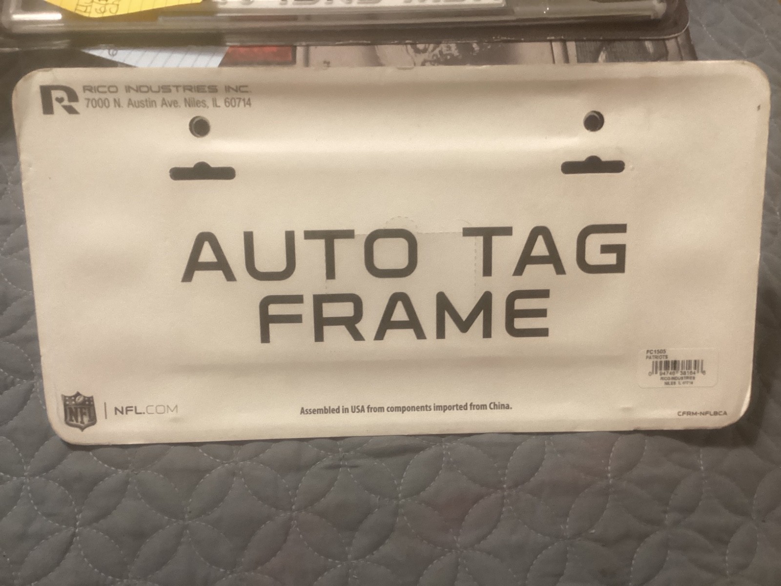 NEW ENGLAND PATRIOTS 12 x 6” SEALED! CHROME LICENSE PLATE FRAME/HOLDER;NO P & H