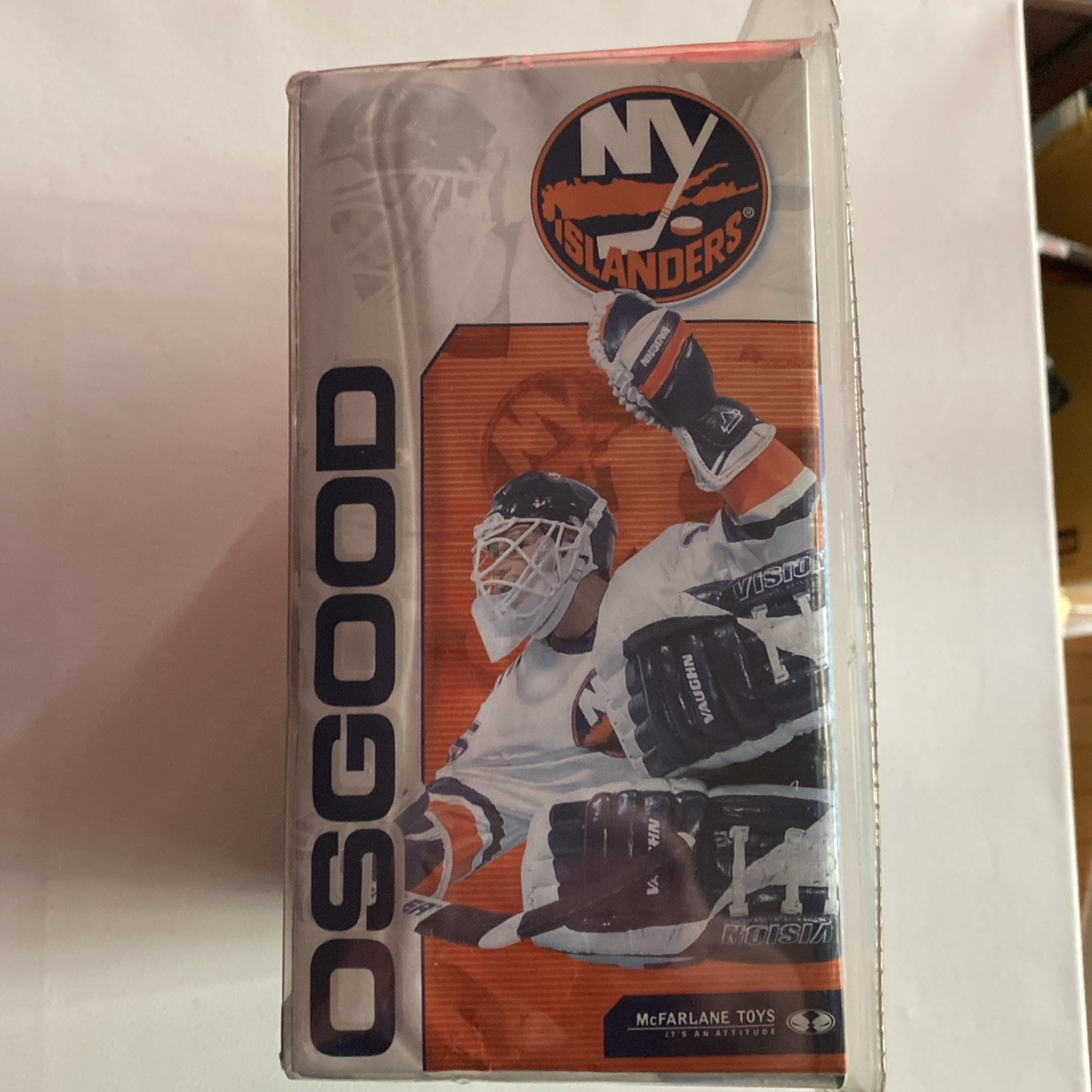 NY Islanders Chris Osgood McFarlane NHL Series 3 Action Figure New 2002