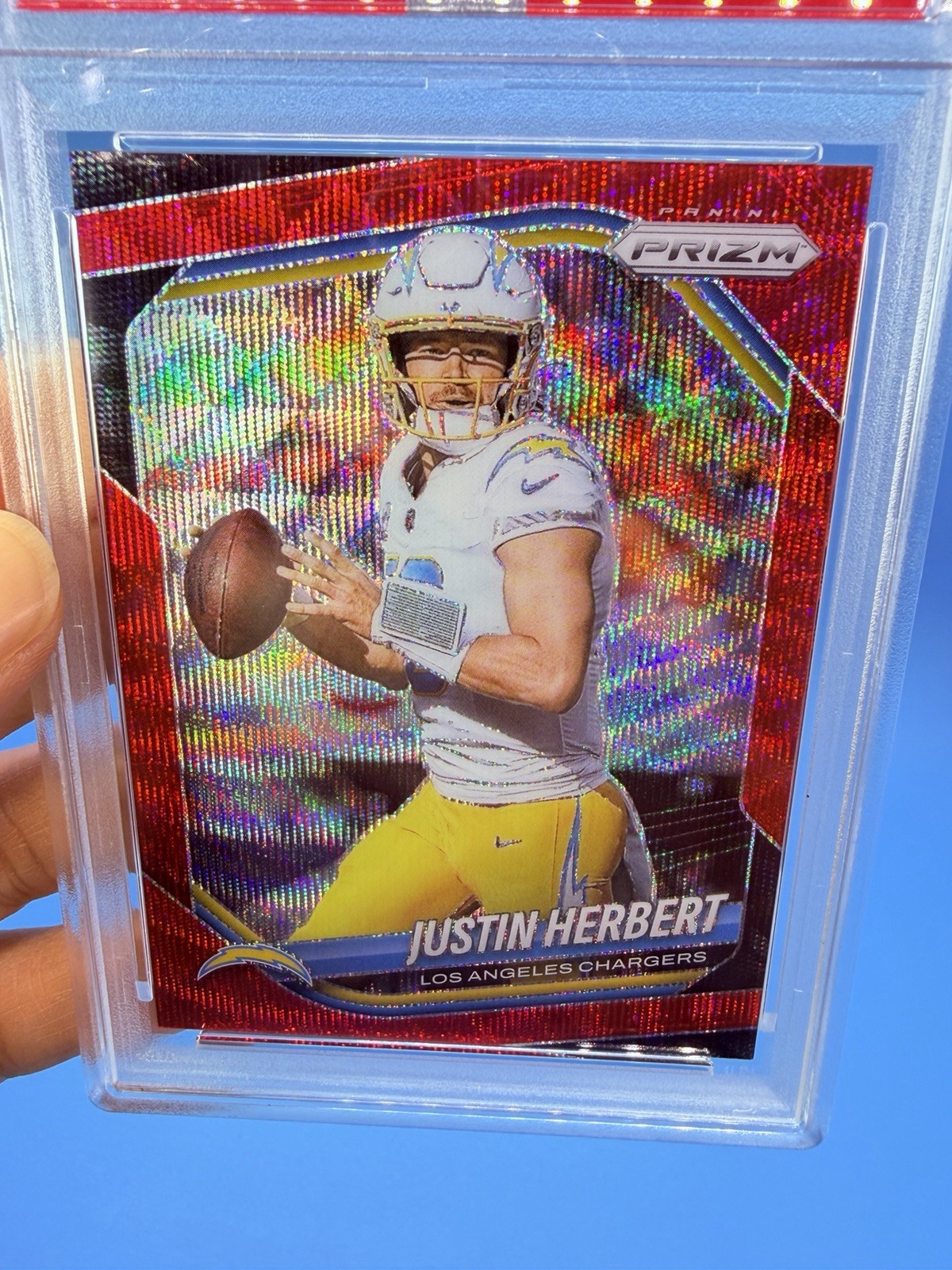 2025 Prizm ~ JUSTIN HERBERT ~ Red Wave Prizm #’d /149 ~ PSA 9 MINT POP 1 🔥