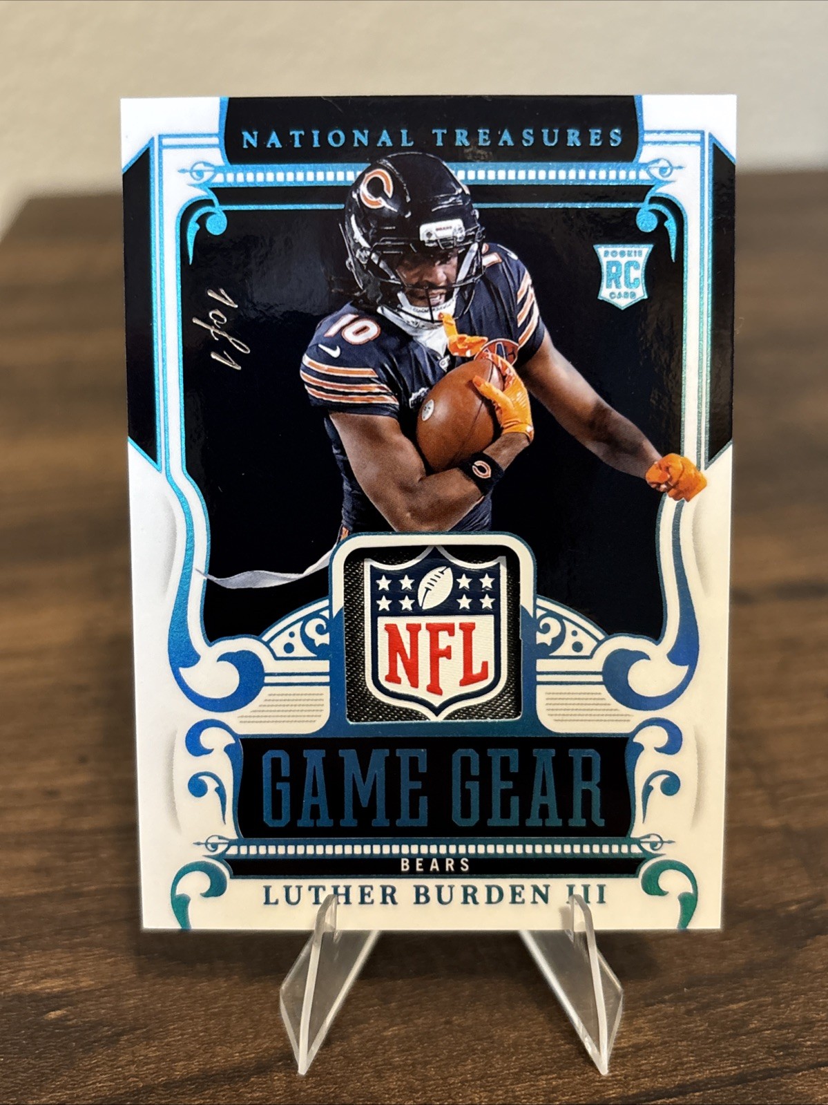 2025 Panini National Treasures Luther Burden Game Gear NFL SHIELD 1/1 RC Bears