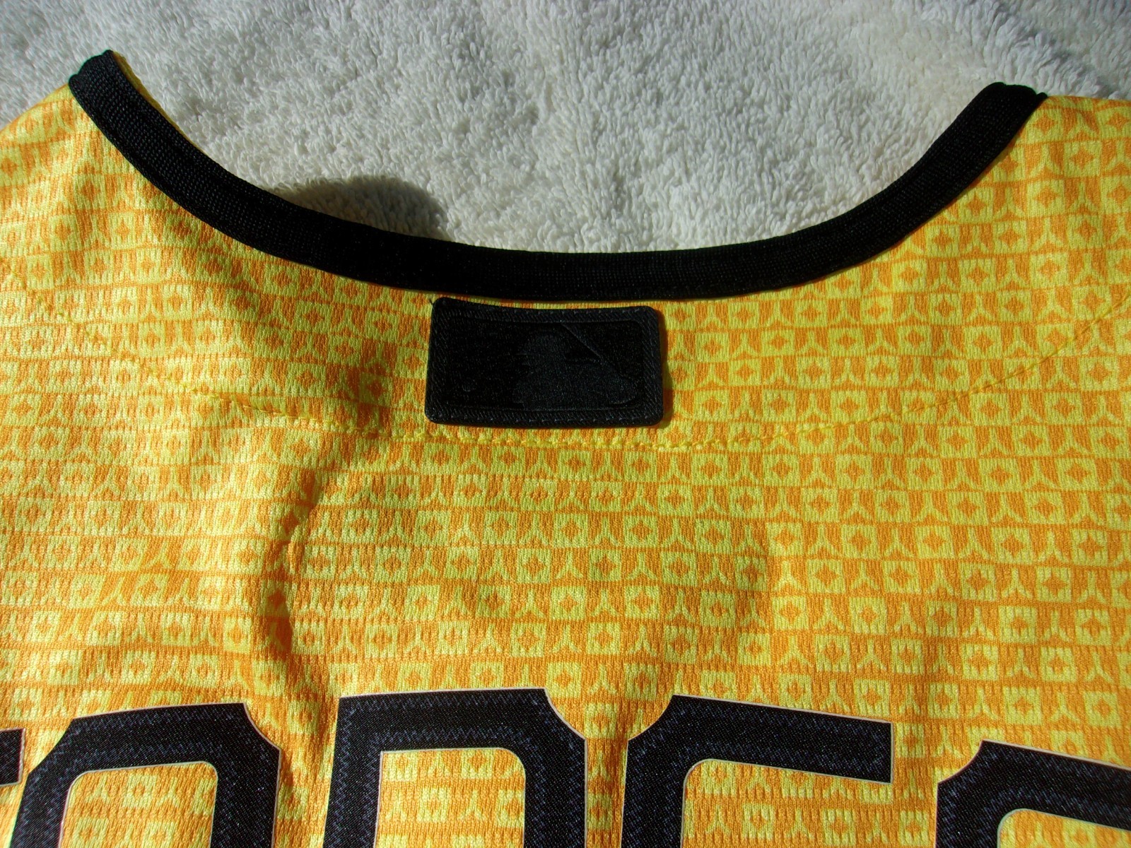 NWT Nike jersey, Pirates, MLB, men’s L, $160, black & gold, Stargell, #8