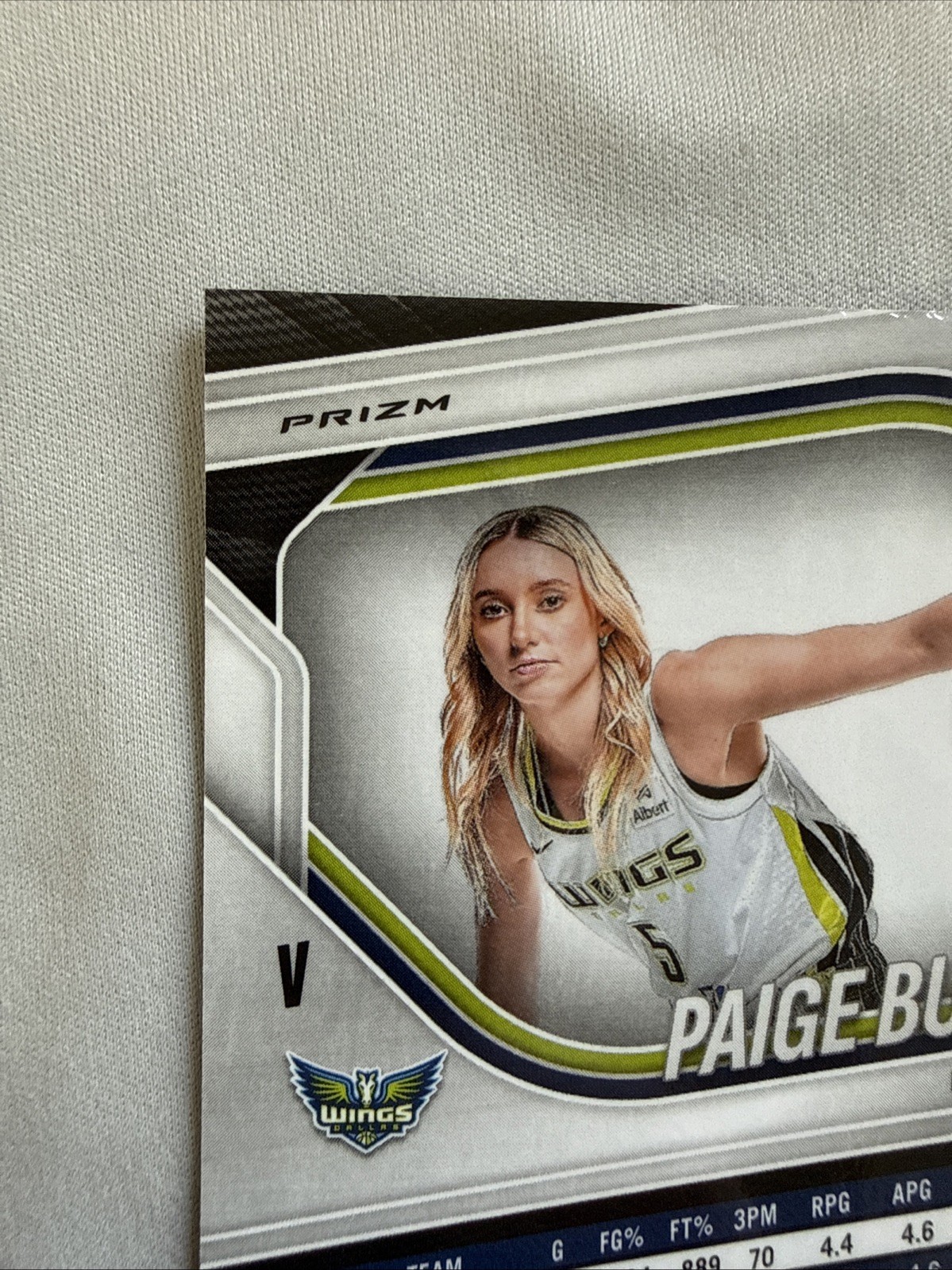 2025 WNBA Prizm Paige Bueckers RC Blue Velocity NM Dallas Wings Rookie #147