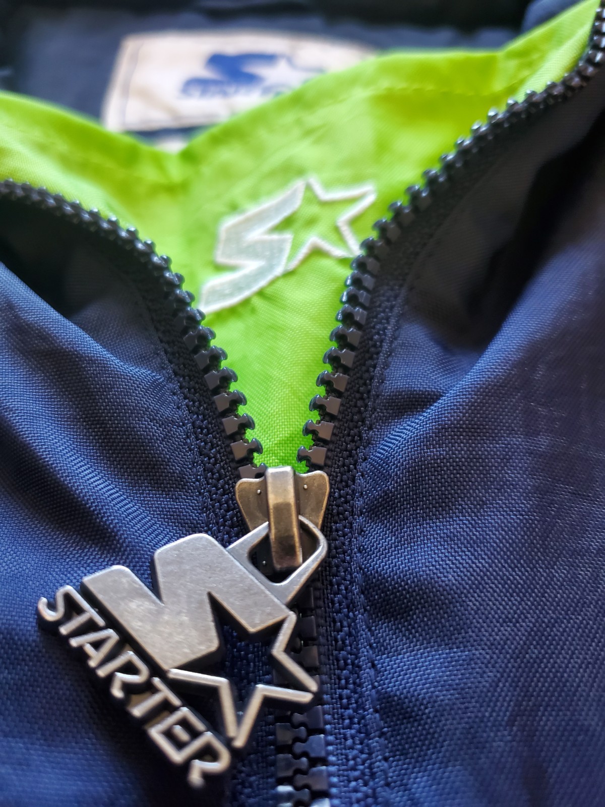 Seattle Seahawks Starter Jacket 1/2 Zip Parka 🦘 Pouch Quilt Line Sz Med 🏆🏆🏆