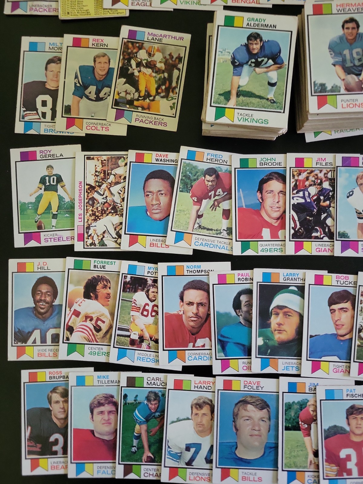 1973 Topps Football Lot – 218 Different – W/ Willie Williams and Pat Matson
