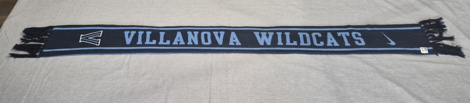 Nike Reversible Villanova Wildcats Scarf Officially Licensed Product NCAA ~ EXC
