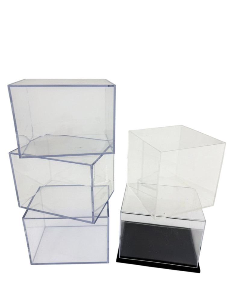 5 piece Lot Sports Cubes Acrylic Mini Football Helmets Holders Display Cases