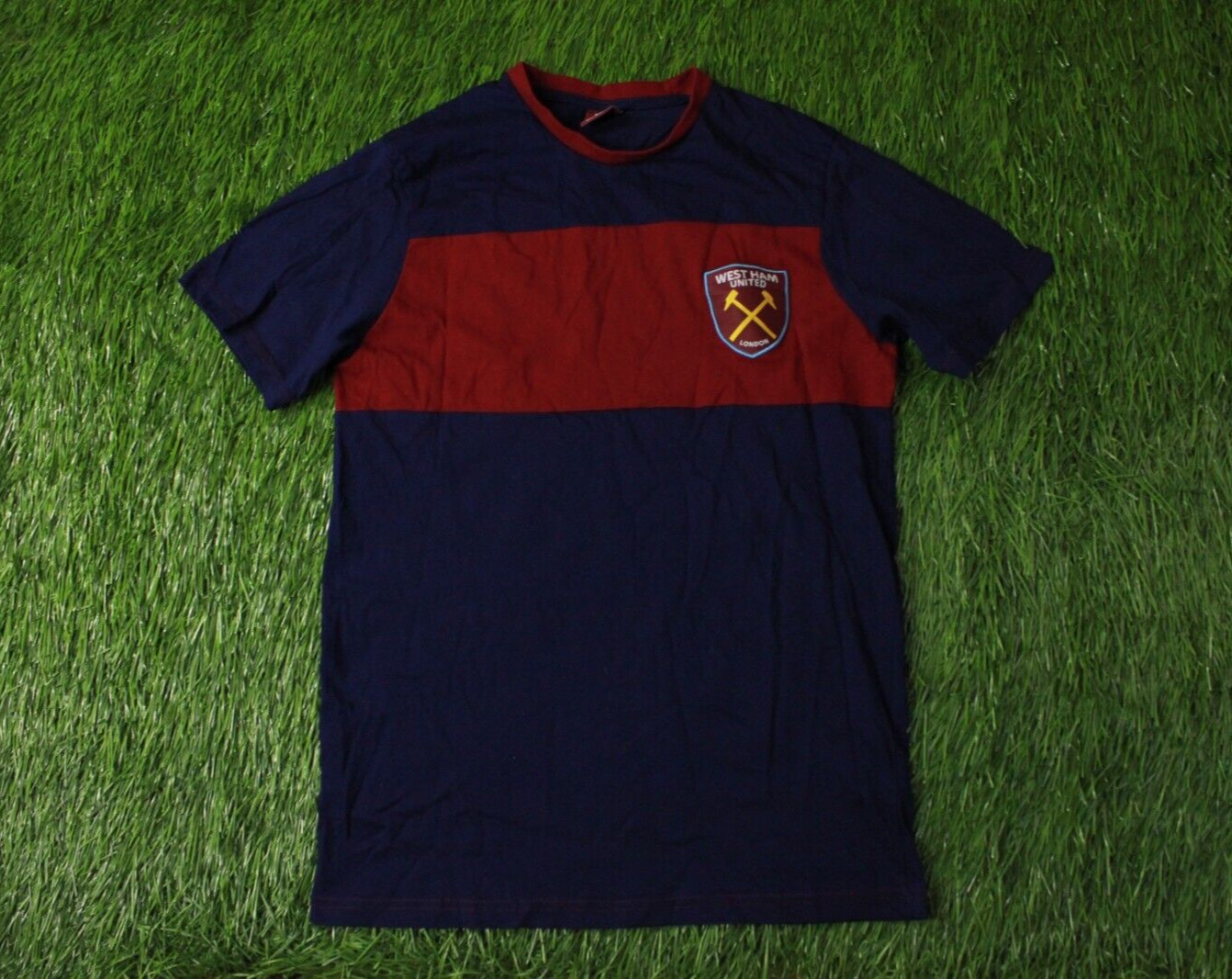 WEST HAM UNITED FOOTBALL SOCCER SHIRT JERSEY FAN TEE OFFICIAL PRODUCT SIZE S