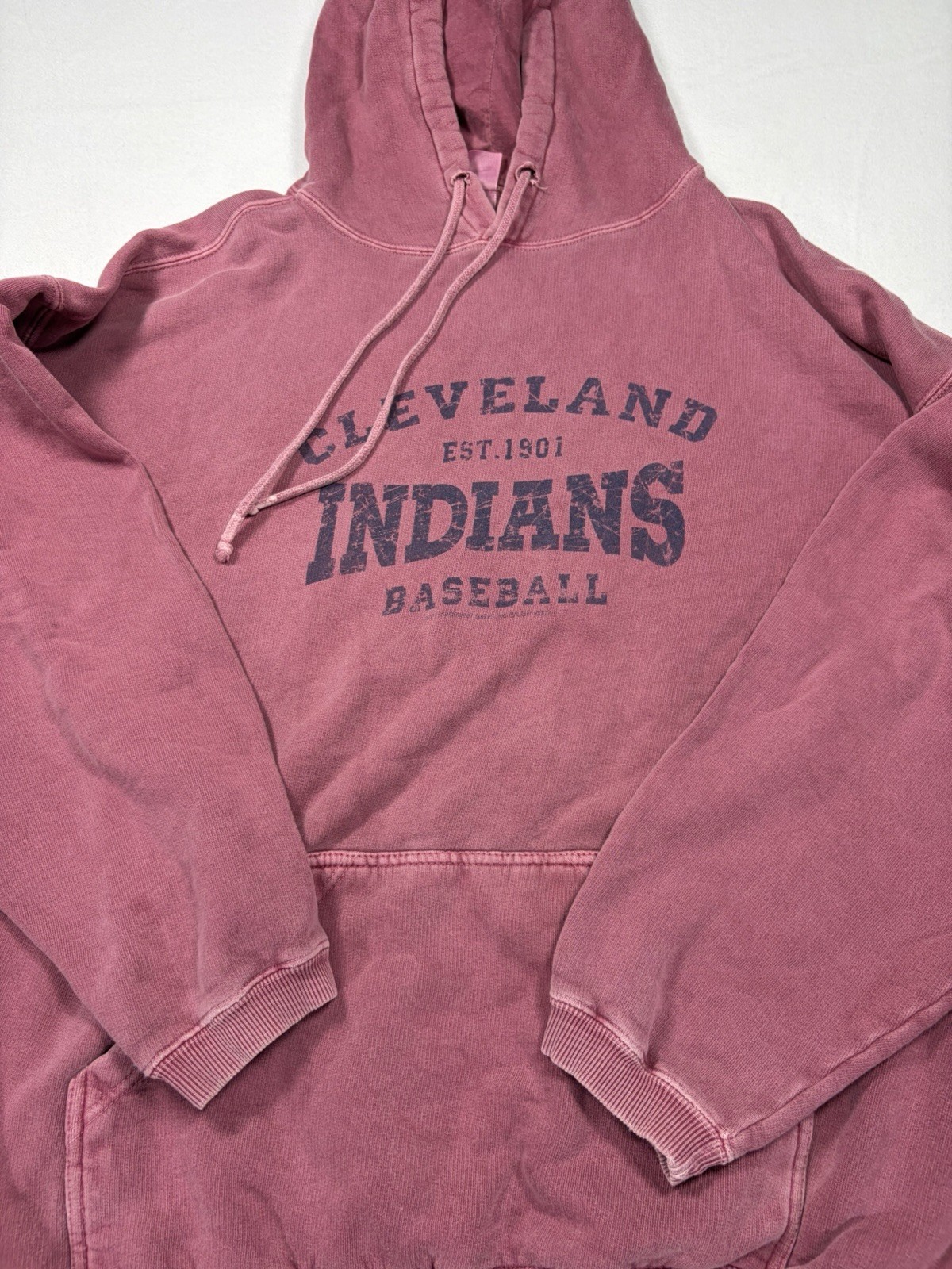 Vintage Cleveland Indians Hoodie L Red Alternative Apparel 2002 MLB Distressed