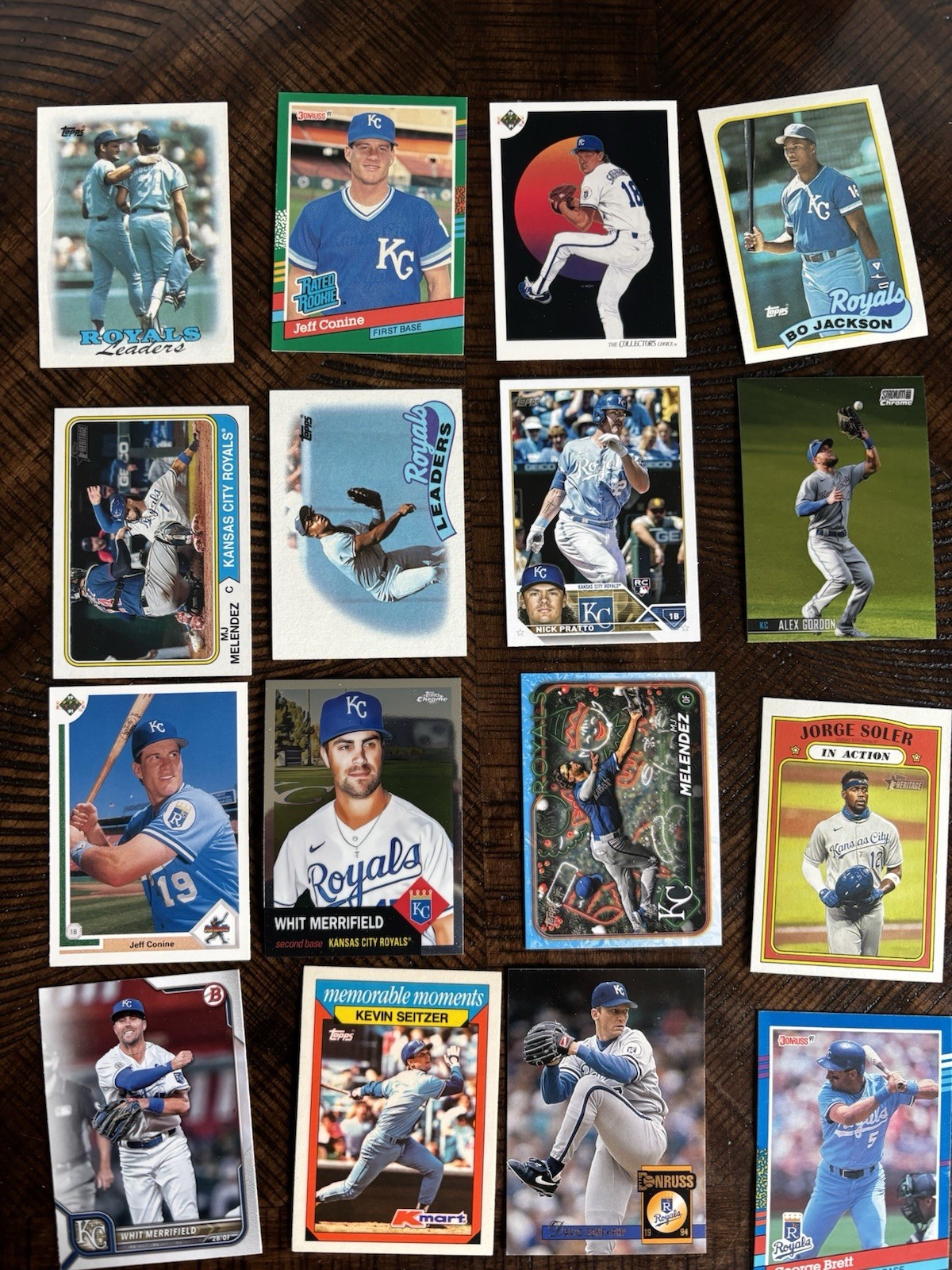 Lot Of 3200 Kansas City Royals Box 2 Bo Jackson 87’, Bret Saberhagen RC, Brett